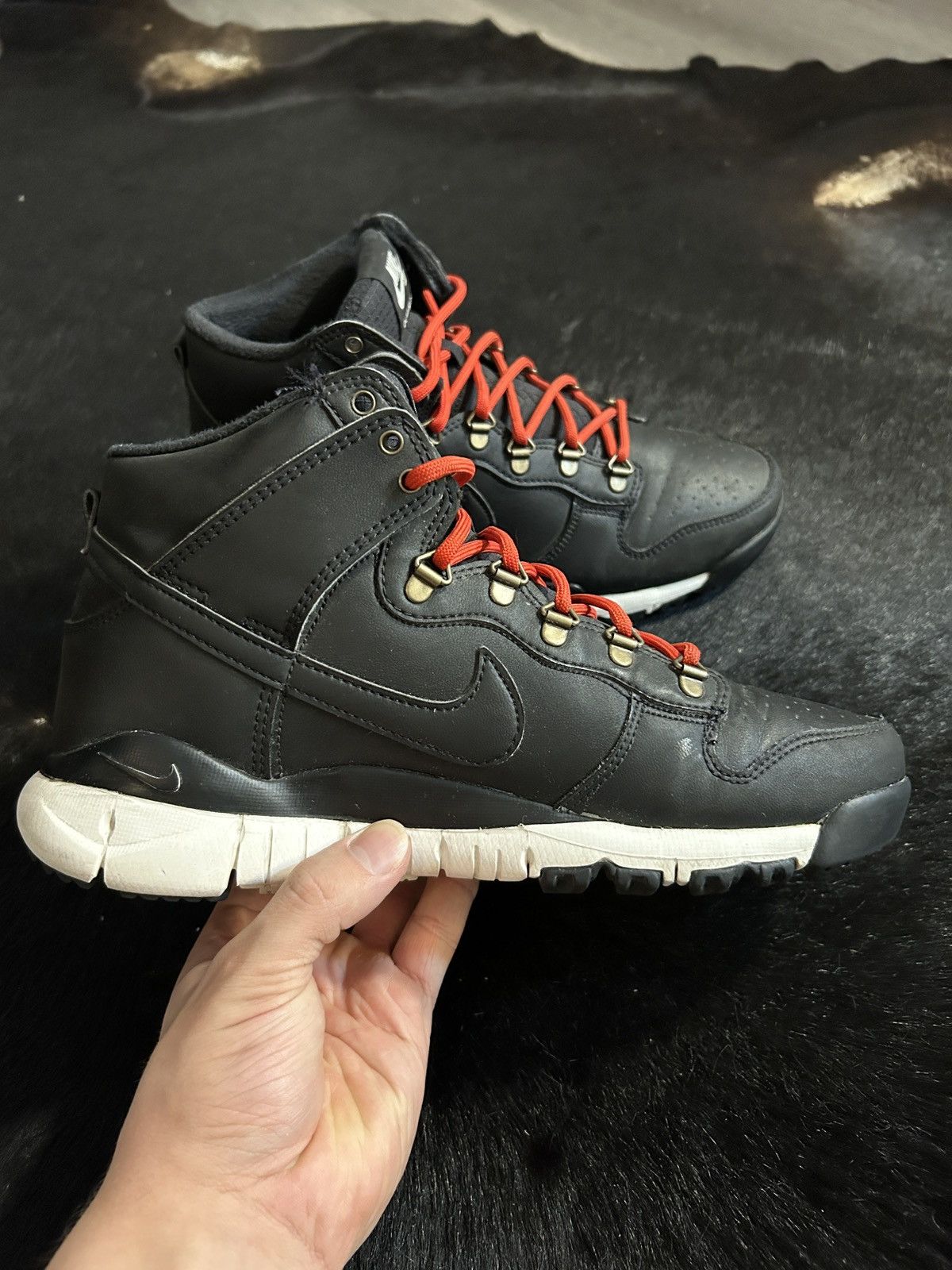 Nike Nike Sb Dunk High Winter Boot Black Sail Size US 9 / EU 42 - 4 Thumbnail