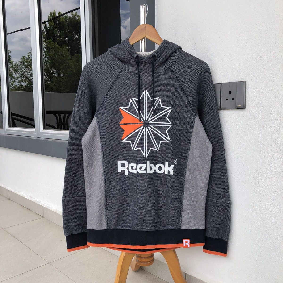 Reebok Reebok Men Heritage Sweat Hoodie Shirt (Z80365) Sport Planet Size US S / EU 44-46 / 1 - 11 Thumbnail