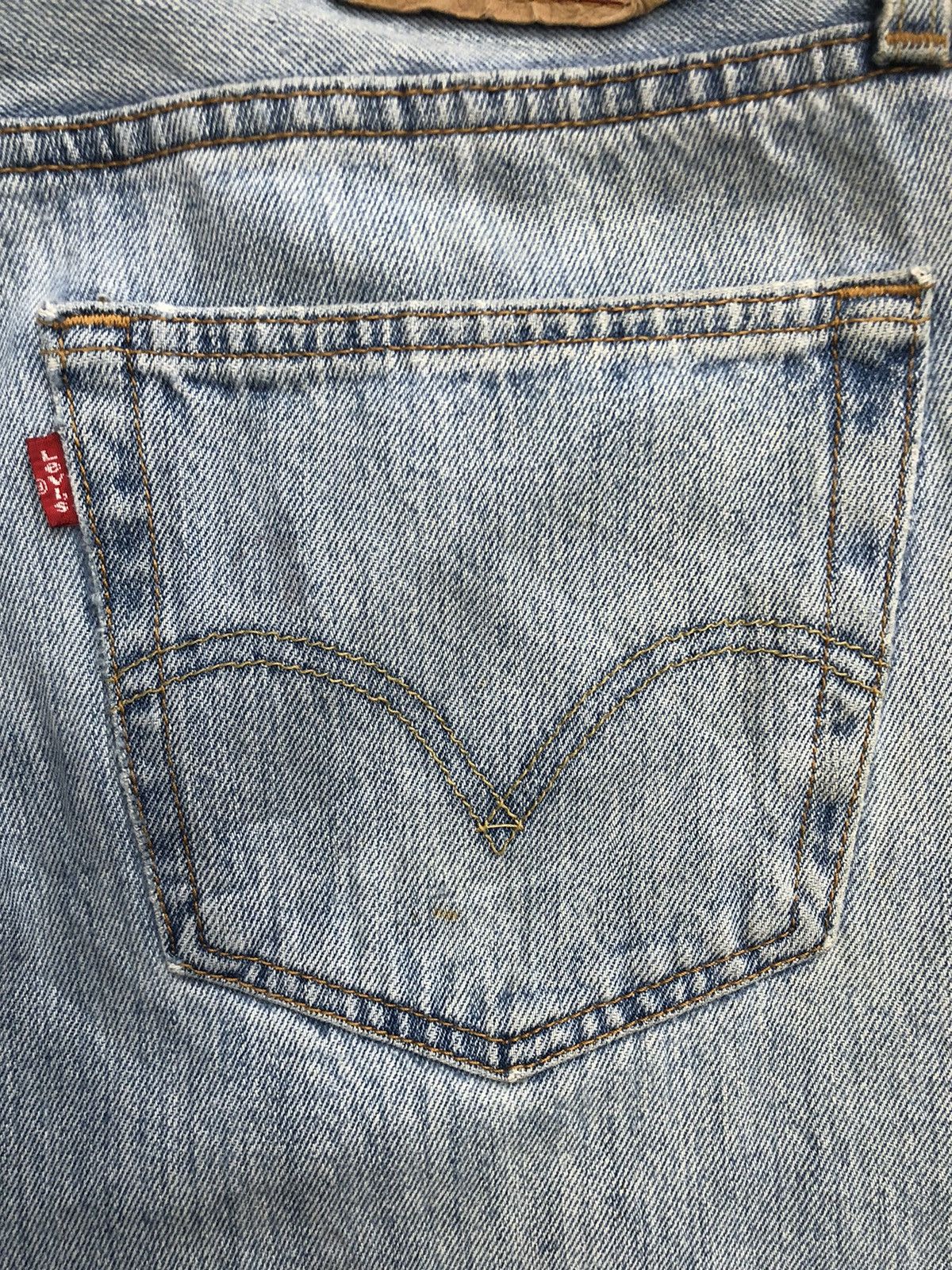 Levi's Vintage Levi's 501 Rusty Light Blue Jeans Size US 34 / EU 50 - 14 Thumbnail