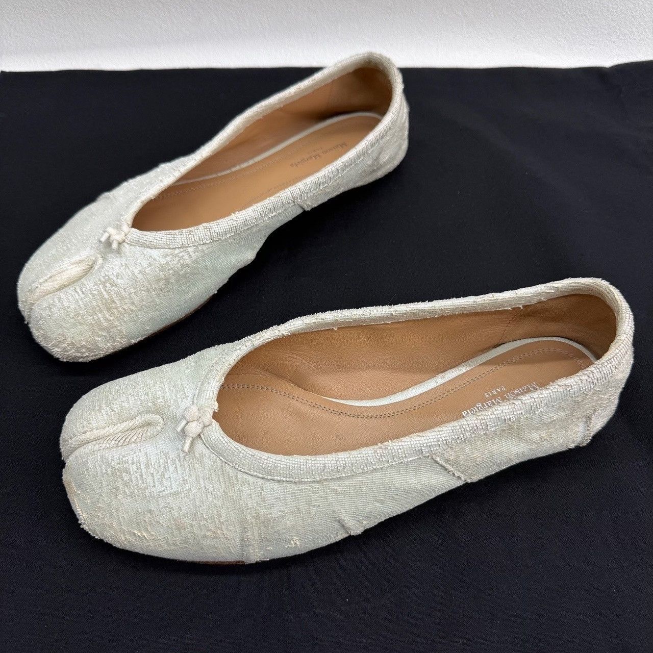 Maison Margiela Maison Margiela White Lowtop Sneakers us_7-5 Women Size US 7.5 / IT 37.5 - 1 Thumbnail
