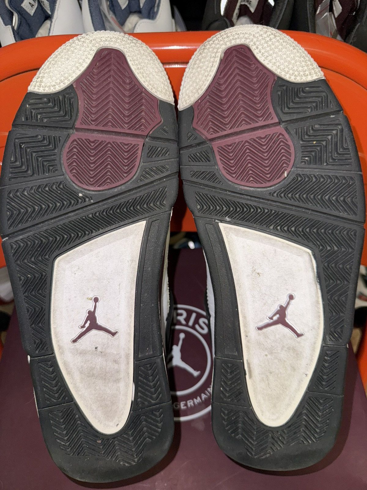 Jordan Brand Paris Saint-Germain x Air Jordan 4 Retro ‘Bordeaux’ Size US 10.5 / EU 43-44 - 6 Thumbnail