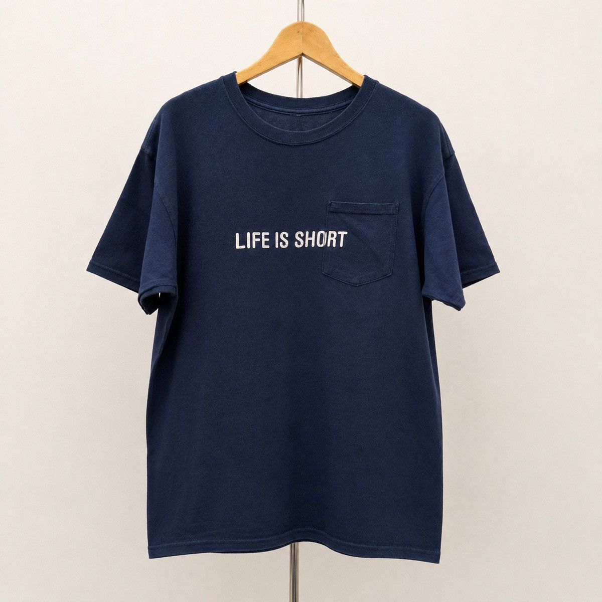 Vintage Faded slogan pocket tshirt " life is short " Size US M / EU 48-50 / 2 - 1 Thumbnail
