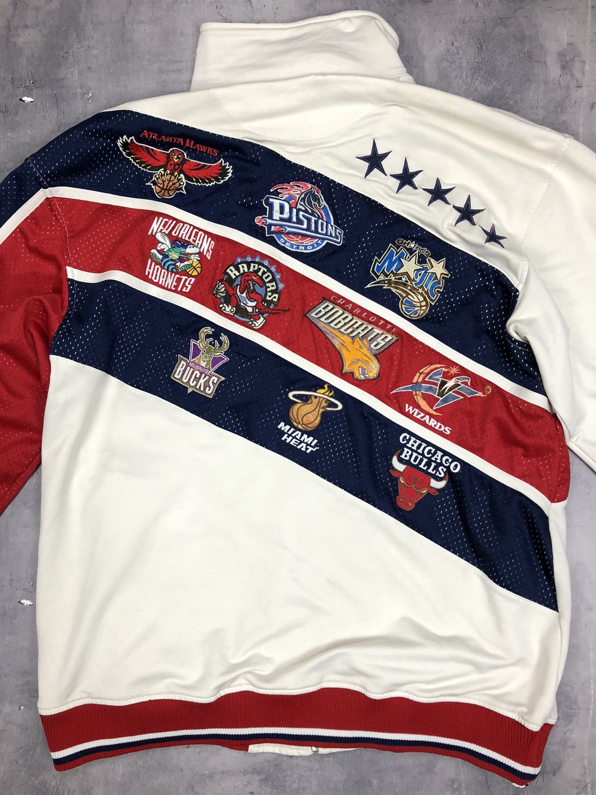 NBA × Vintage UNK NBA ALL STARS 2004 jacket giacca felpa collection Size US L / EU 52-54 / 3 - 10 Thumbnail