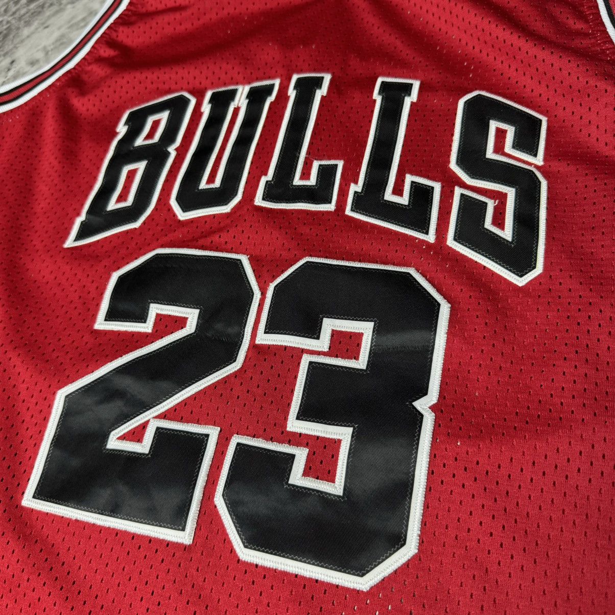 Mitchell & Ness × NBA × Vintage Mitchell & Ness 1997 Michael Jordan Chicago Bulls authentic Size US M / EU 48-50 / 2 - 7 Thumbnail