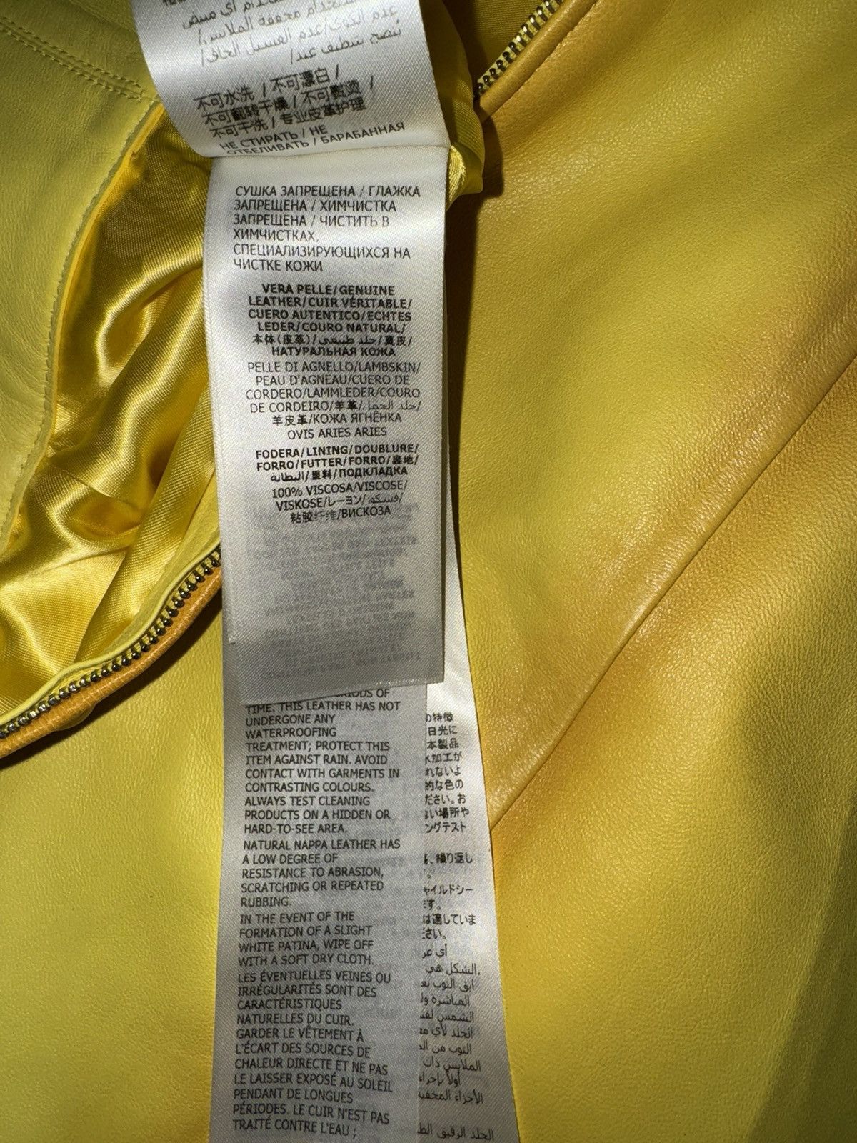 Alexander McQueen Alexander McQueen yellow leather dress, size XS Size XS / US 0-2 / IT 36-38 - 13 Thumbnail