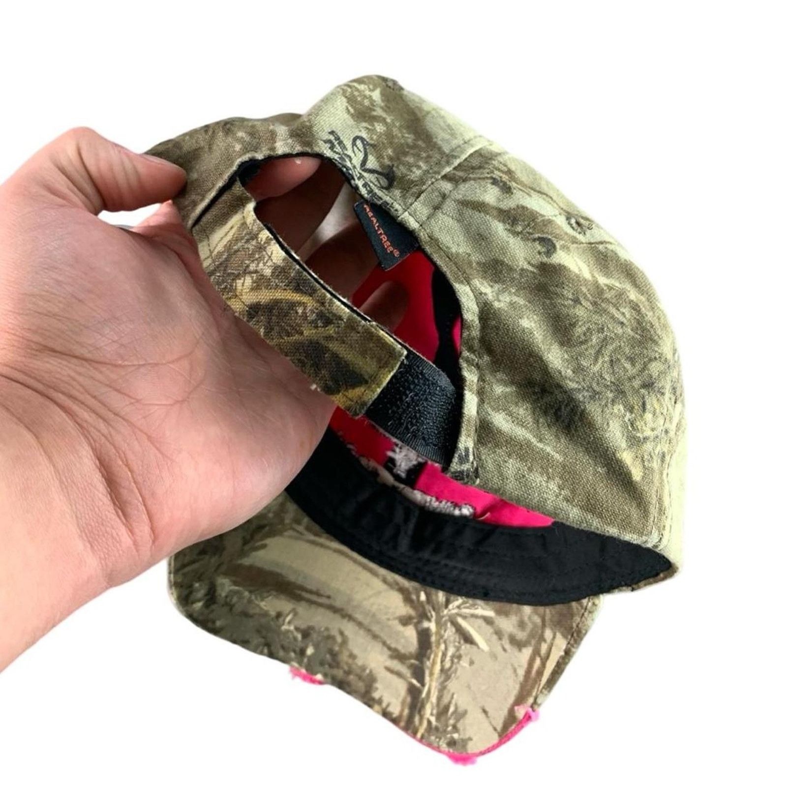 Vintage 90s Realtree Camouflage hat with Embroidered Barbed Wire Size ONE SIZE - 5 Thumbnail
