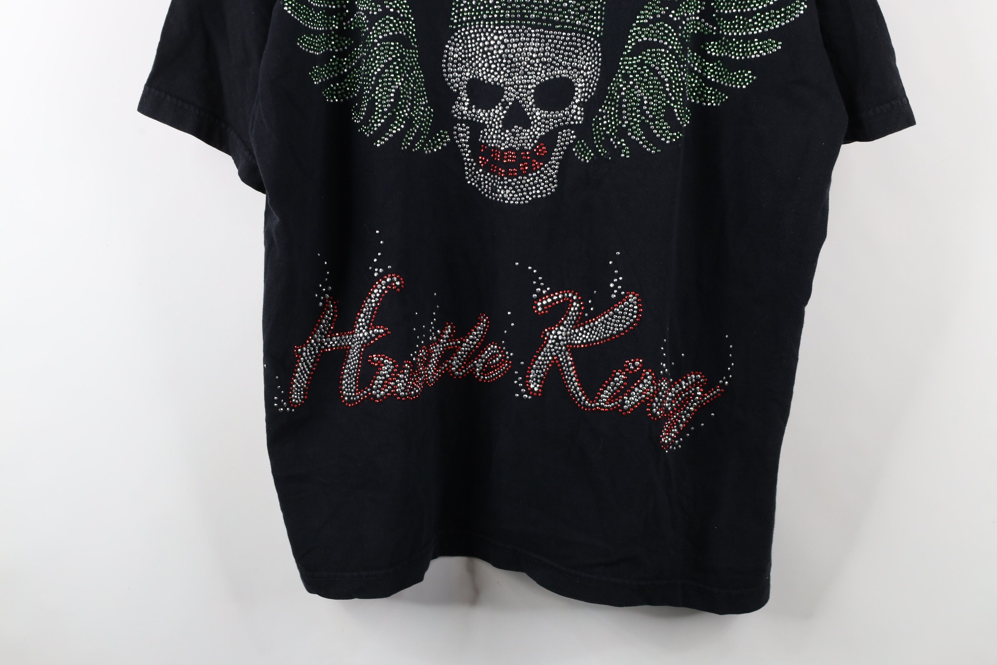 Vintage Vintage Y2K Streetwear King Sequin Skull Wings T-Shirt Size US XXL / EU 58 / 5 - 3 Thumbnail