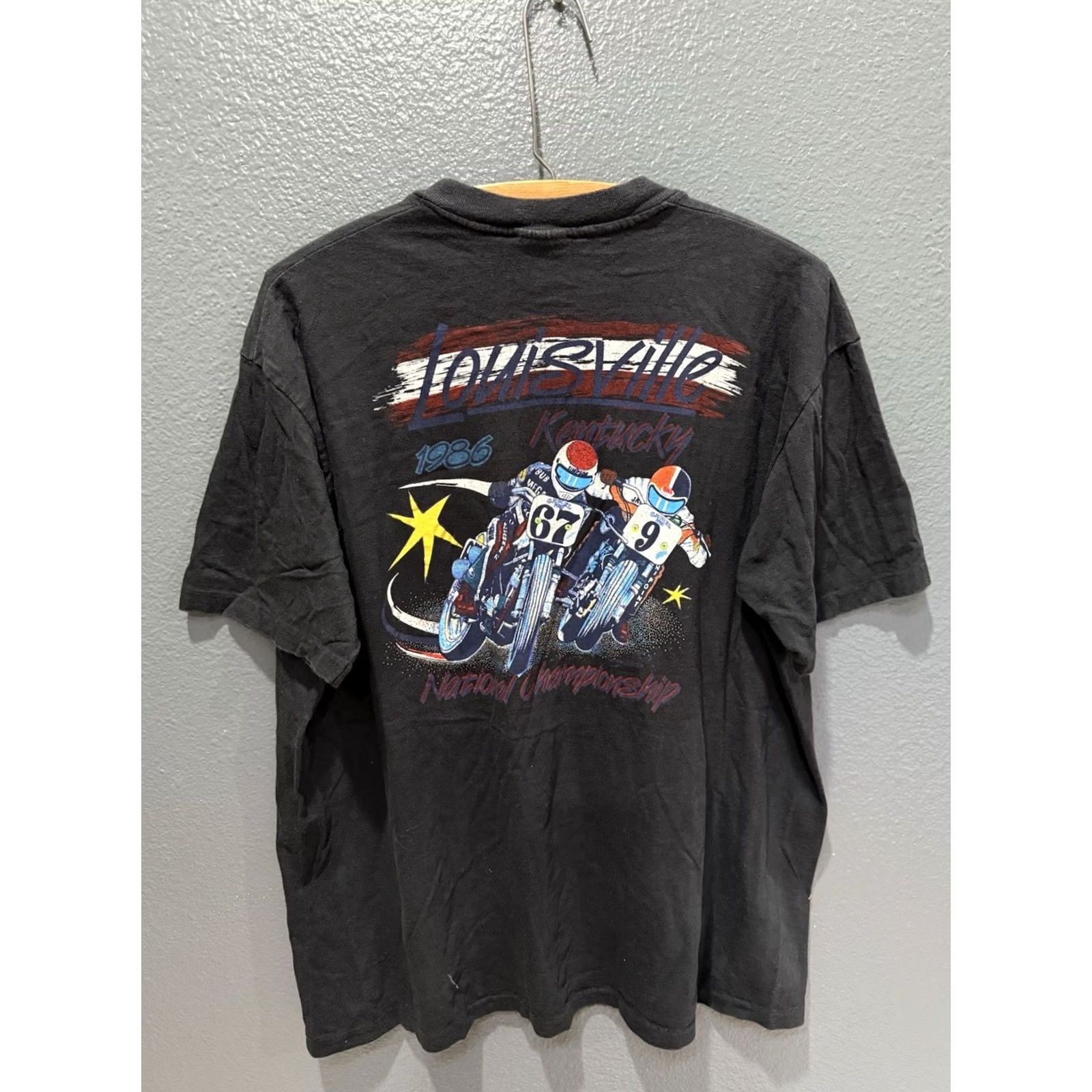 Hanes VINTAGE 1986 Louisville Downs Flat Track Motorcycle Racing Black Tee XL AMA Shirt Mens Size US XL / EU 56 / 4 - 4 Thumbnail