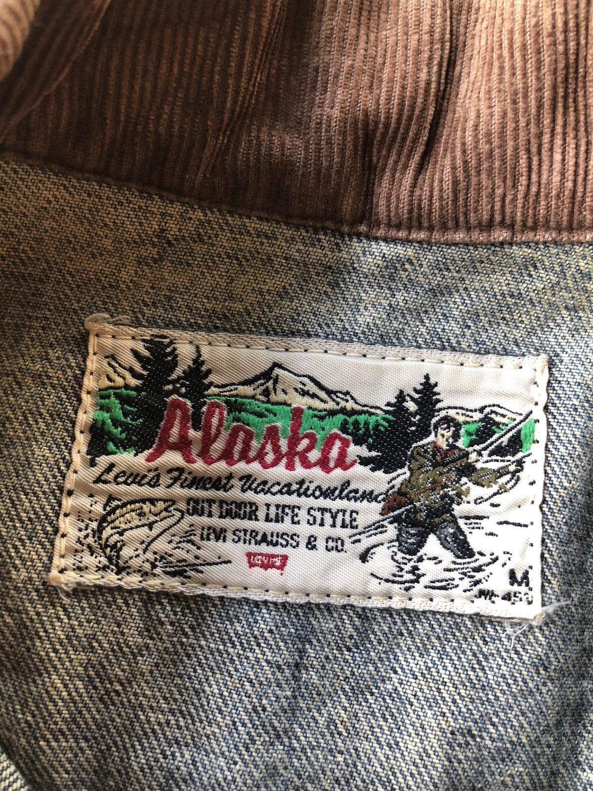 Levi's Vintage Clothing Vintage Levi’s Acid Wash Alaska Denim Jacket Rare Size US M / EU 48-50 / 2 - 19 Thumbnail