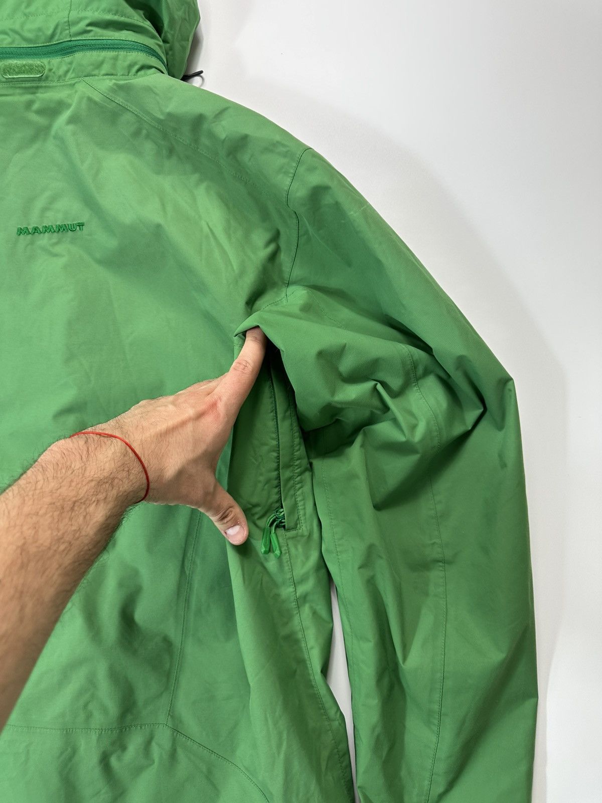 Mammut Mammut Dry Tech Jacket Hooded Men's L Green Size US L / EU 52-54 / 3 - 19 Thumbnail