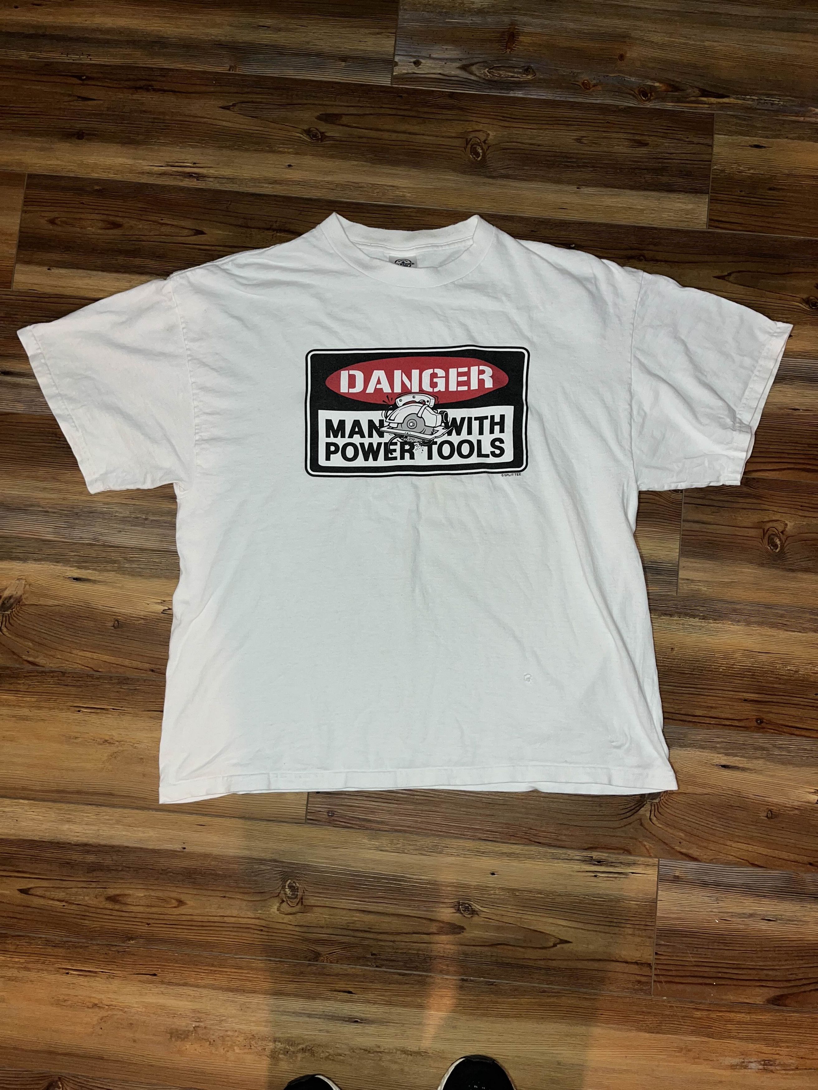 Vintage Vintage Y2K Danger Man With Power Tools Tee Size US XL / EU 56 / 4 - 1 Thumbnail