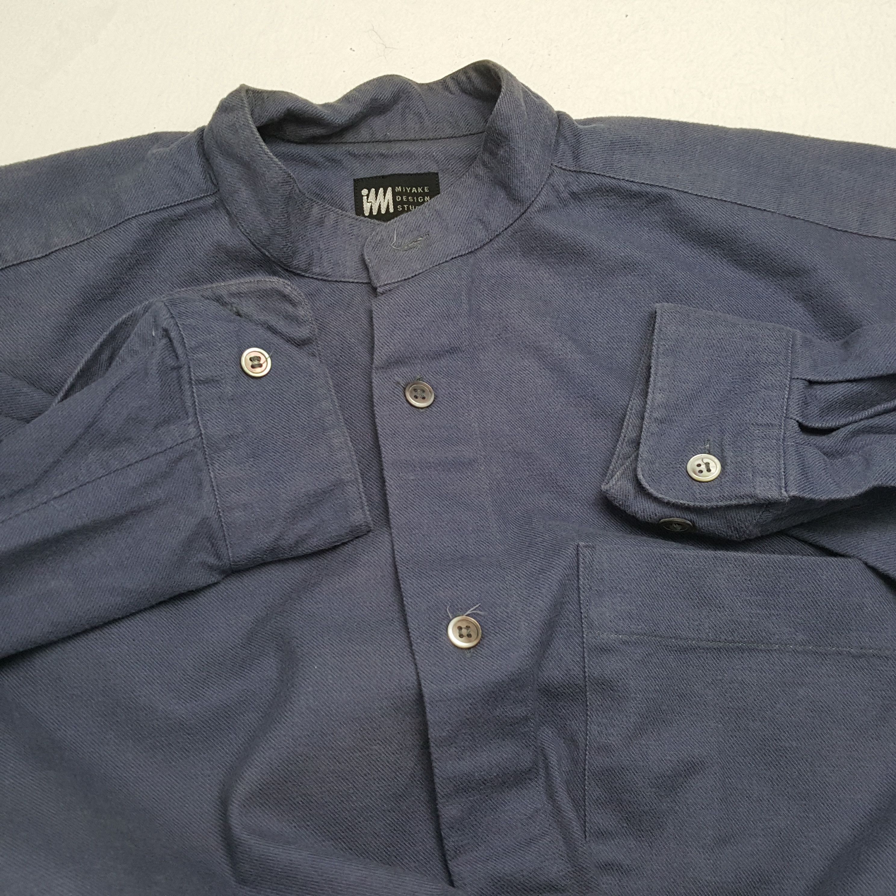Issey Miyake × Japanese Brand × Vintage Vintage IM ISSEY MIYAKE Japanese Fashion Brand Shirts Size US L / EU 52-54 / 3 - 8 Thumbnail