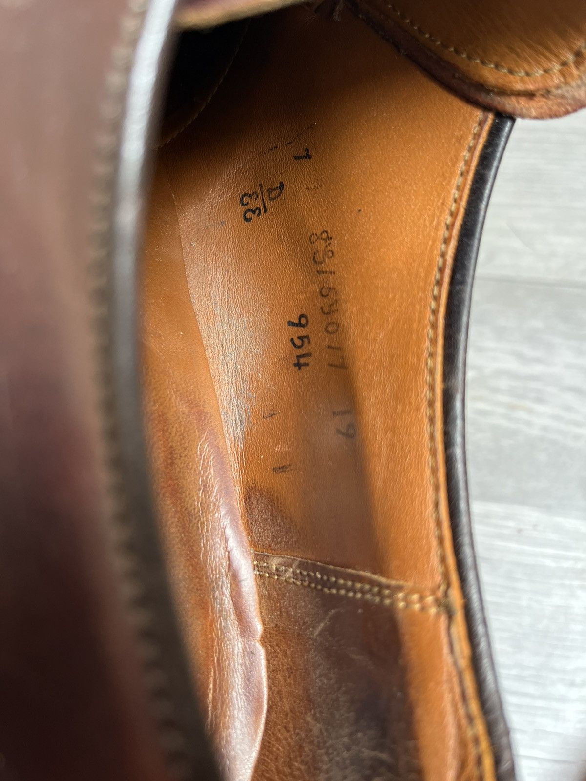 Alden Alden 975 plain toe single monk strap shell cordovan US7EE. Size US 7 / EU 40 - 16 Thumbnail