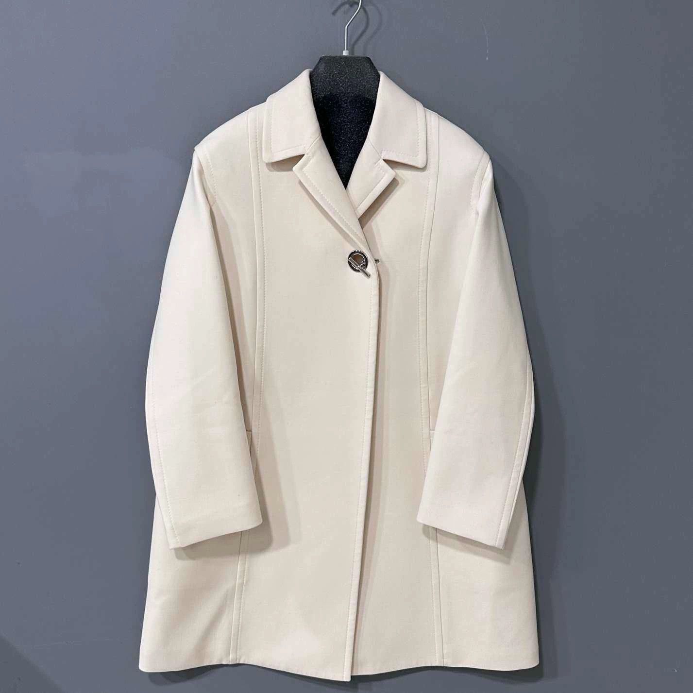 Hermes HERMES Cream Printed Lining Coat - dmc Size US XS / EU 42 / 0 - 1 Thumbnail