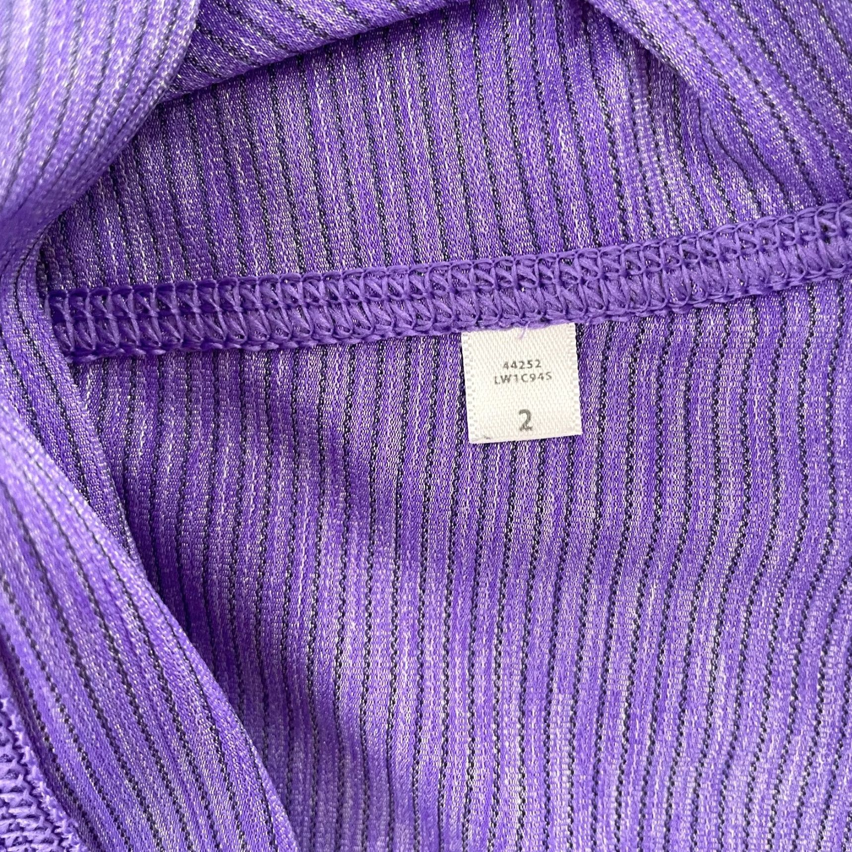 Lululemon VINTAGE Lululemon Tank Shirt Womens 2 Purple Sleeveless Pullover Athletic Ladies Yoga Gym Running Shorts Size XS / US 0-2 / IT 36-38 - 6 Thumbnail
