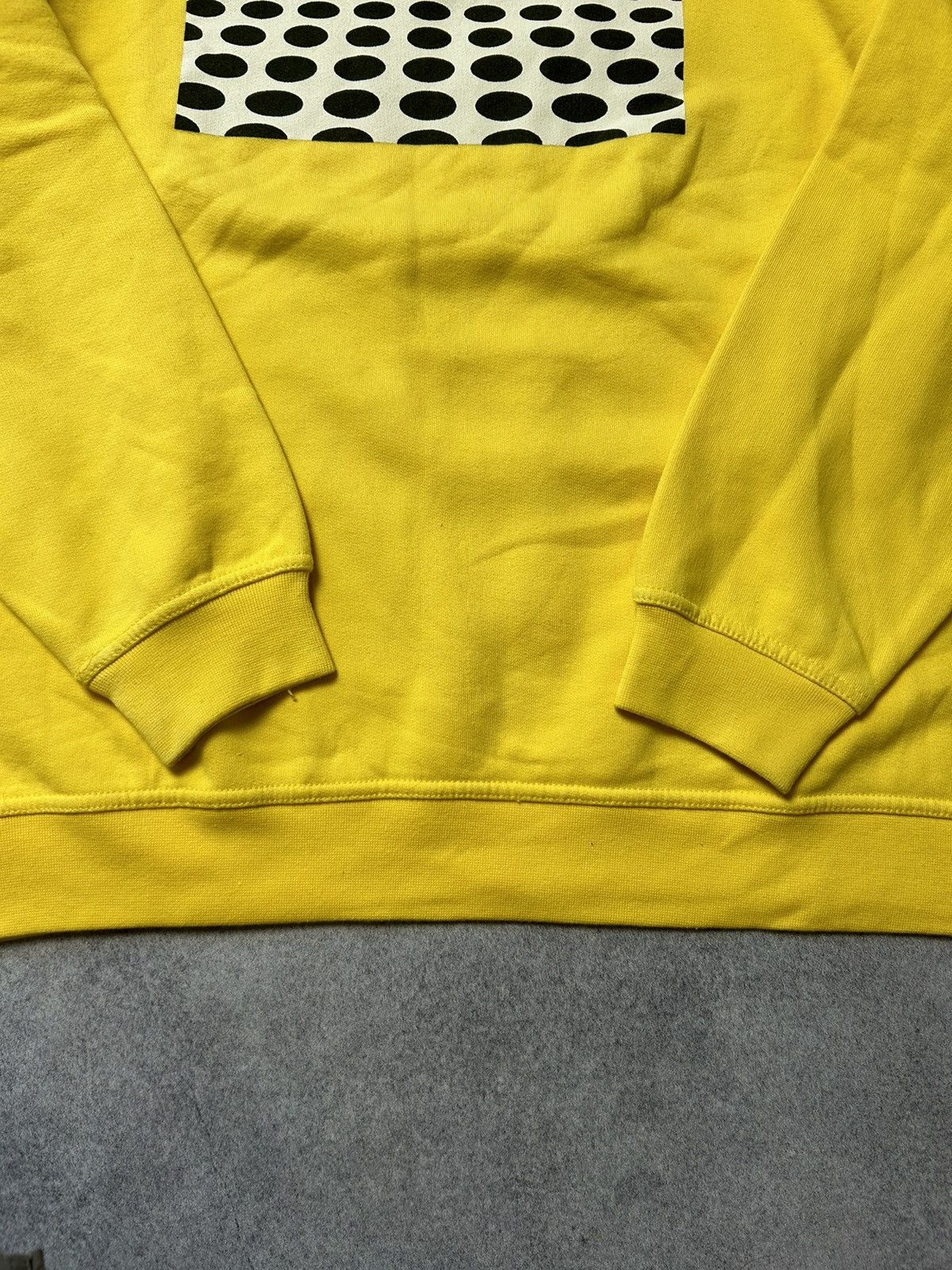 Band Tees × Quiksilver × Vintage Vtg Quiksilver The Beatles 1999s Yellow Submarine Sweatshirt Size US L / EU 52-54 / 3 - 4 Thumbnail