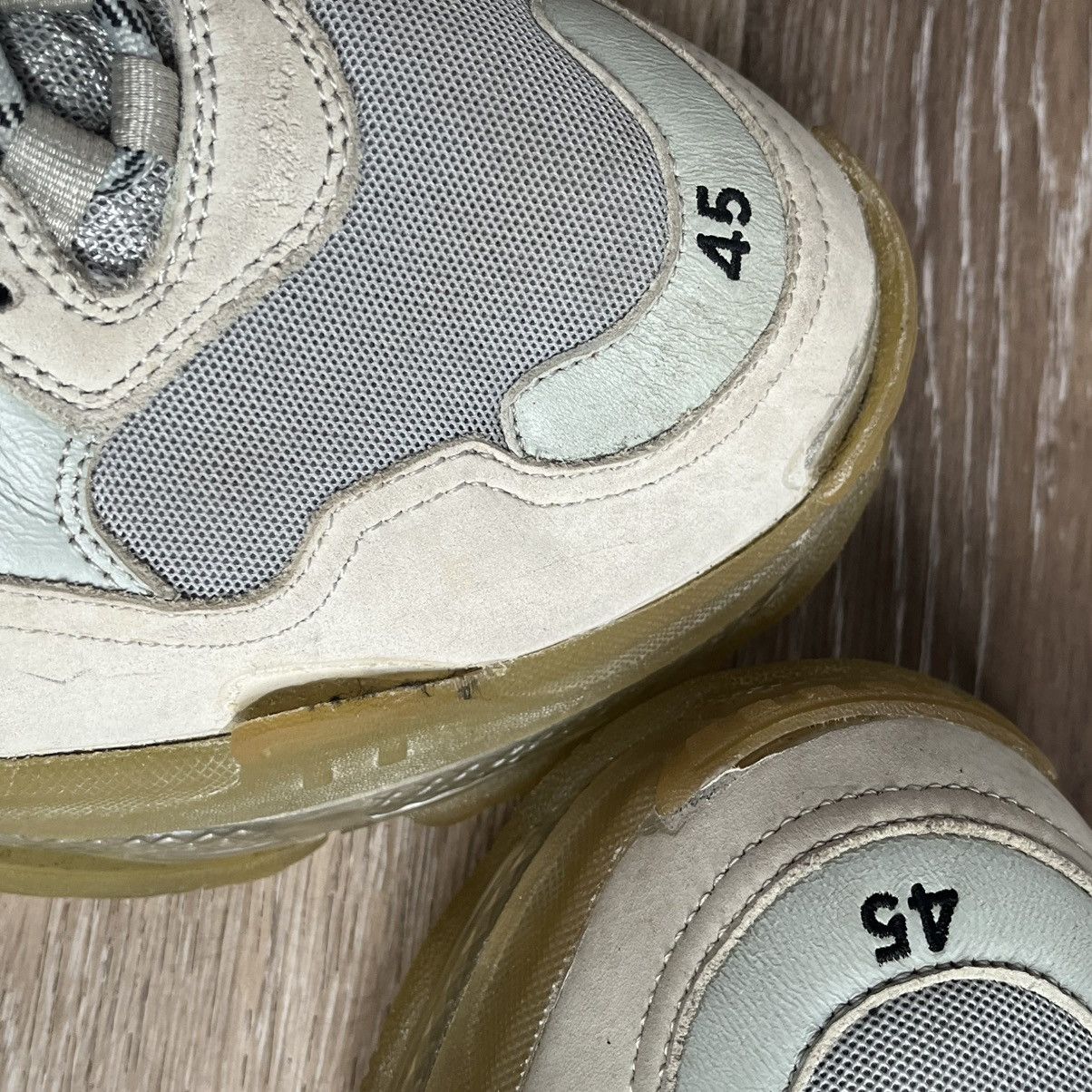 Balenciaga grey balenciaga triple S Size US 12 / EU 45 - 8 Thumbnail
