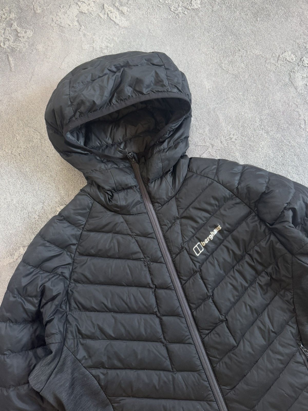 Berghaus Berghaus M zip down jacket hooded quilted light coat outdoor Size US M / EU 48-50 / 2 - 8 Thumbnail