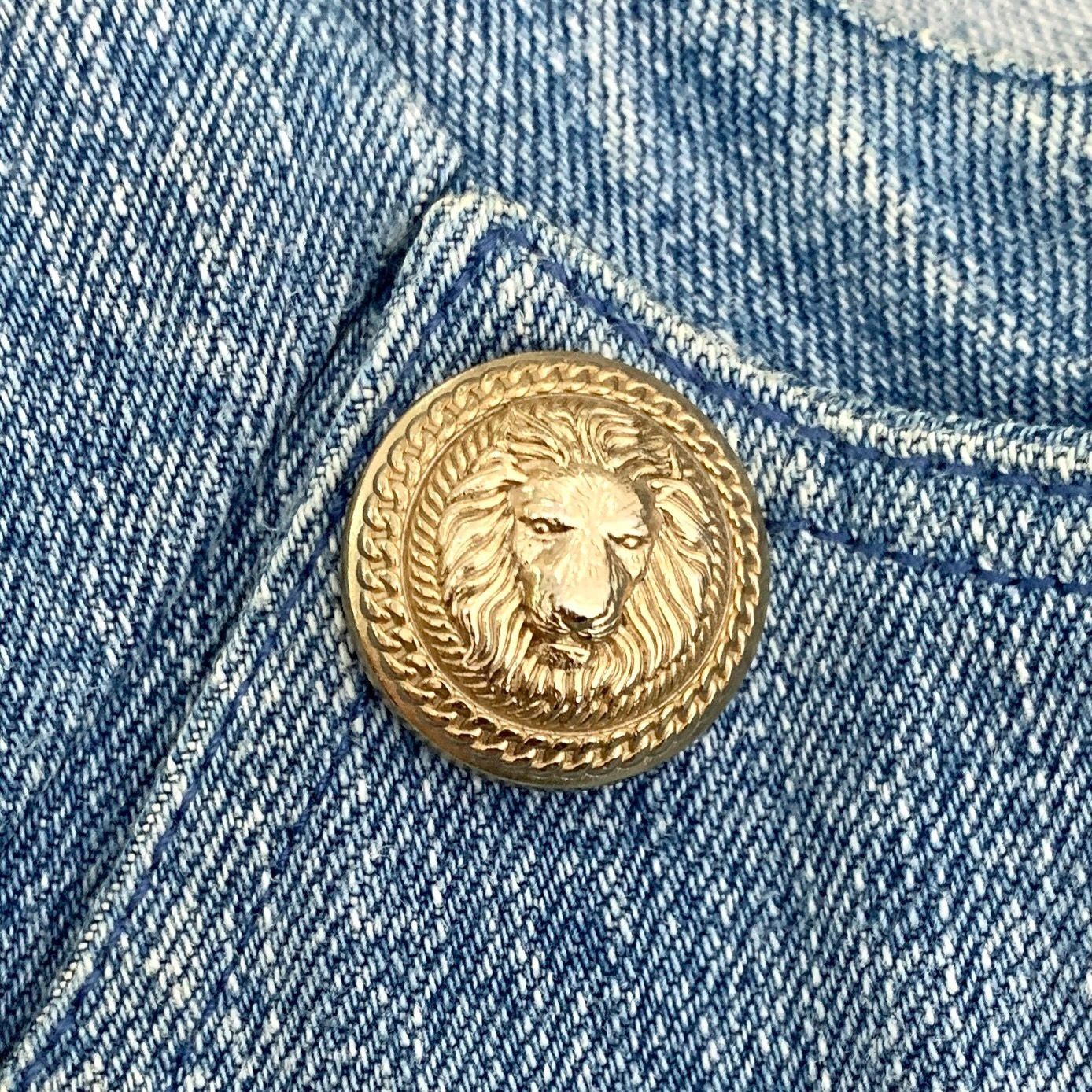Balmain Balmain Blue Gold-Button Cotton Denim Jacket (Size XS) Size XS / US 0-2 / IT 36-38 - 5 Thumbnail