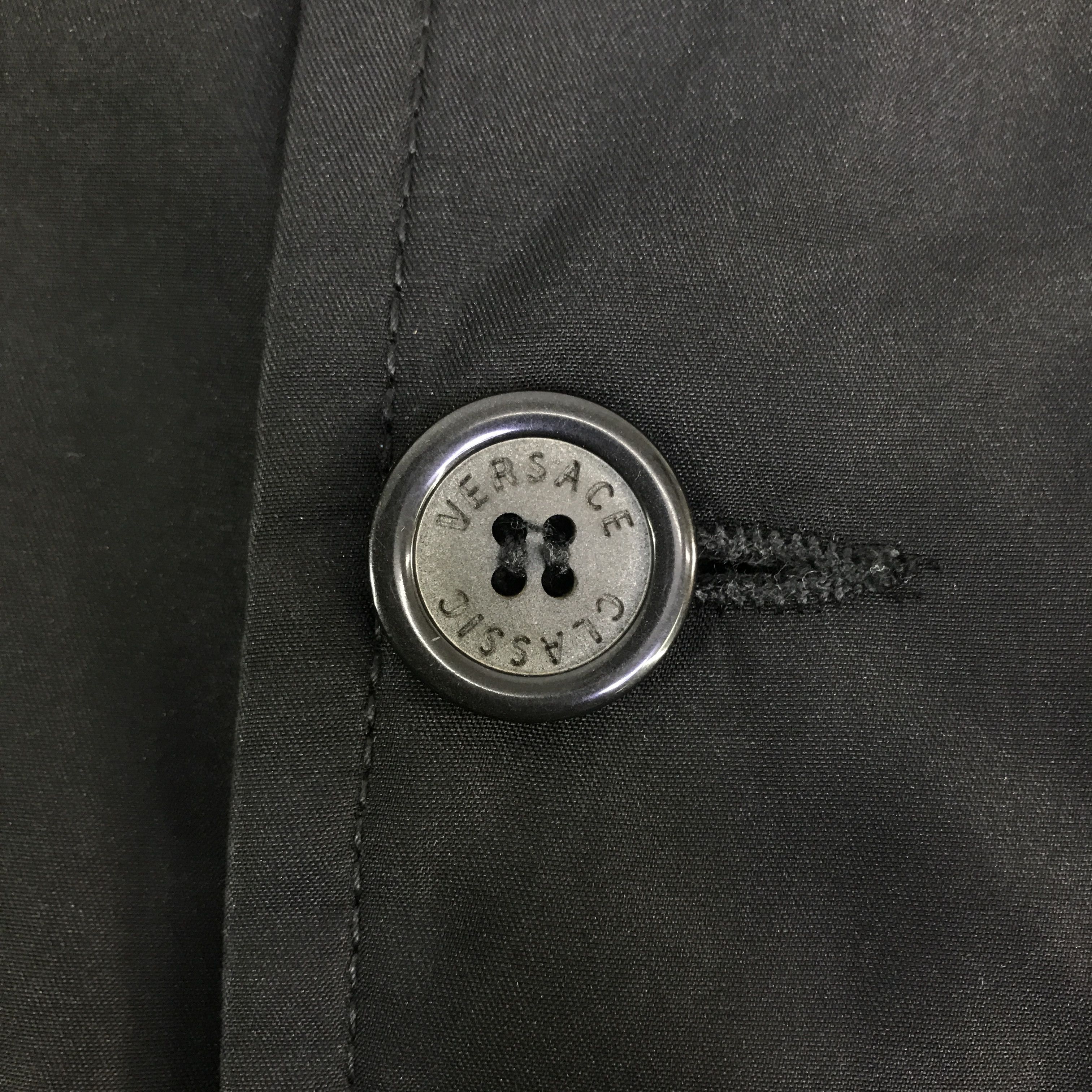Versace versace classic Button up coats Jacket K121B4 Size US L / EU 52-54 / 3 - 11 Thumbnail