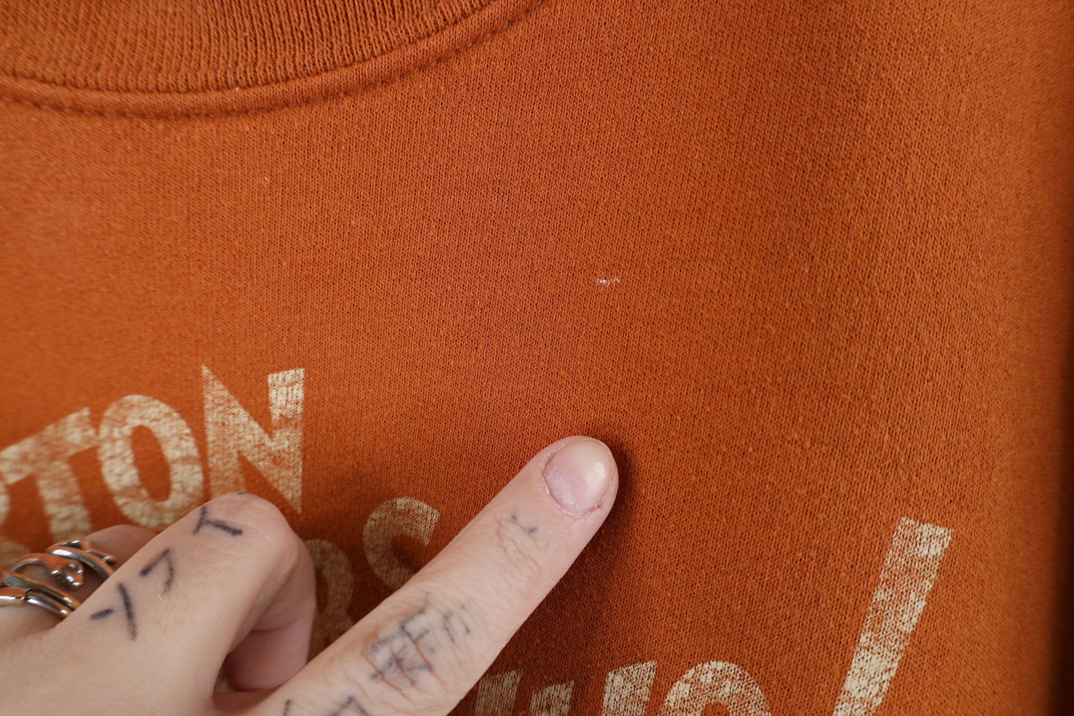 Vintage Vintage Y2K 2006 Dr Seuss Hears A Who Sweatshirt Orange Size US XL / EU 56 / 4 - 6 Thumbnail