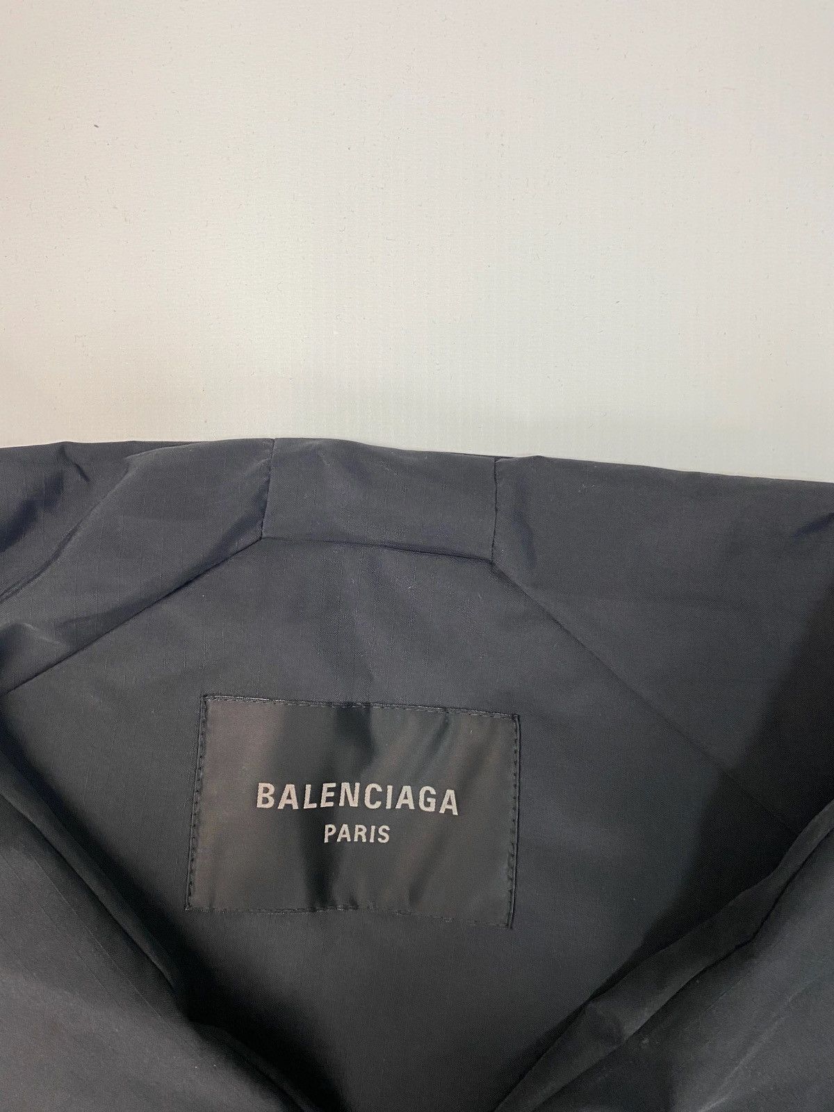 Balenciaga BALENCIAGA AW22 360° SHOW RUNWAY PUFFER SCARF BLANKET SZ:OS Size ONE SIZE - 3 Thumbnail