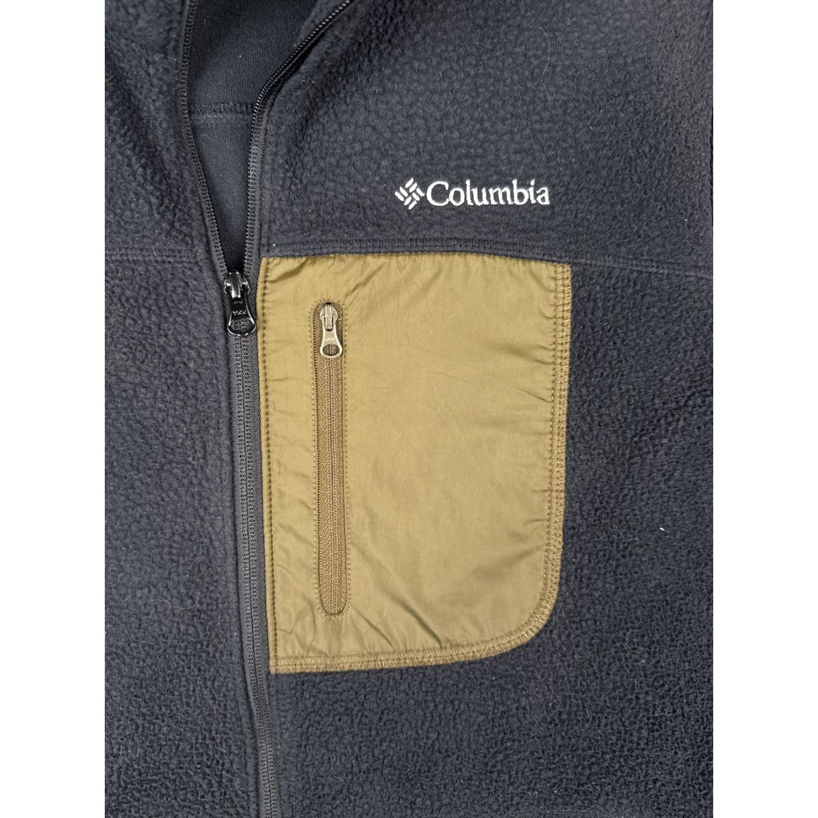Vintage Columbia Fleece Jacket Mens Medium Black Zip Chest Pocket Outdoor Hiking AM0478 Size US M / EU 48-50 / 2 - 6 Thumbnail