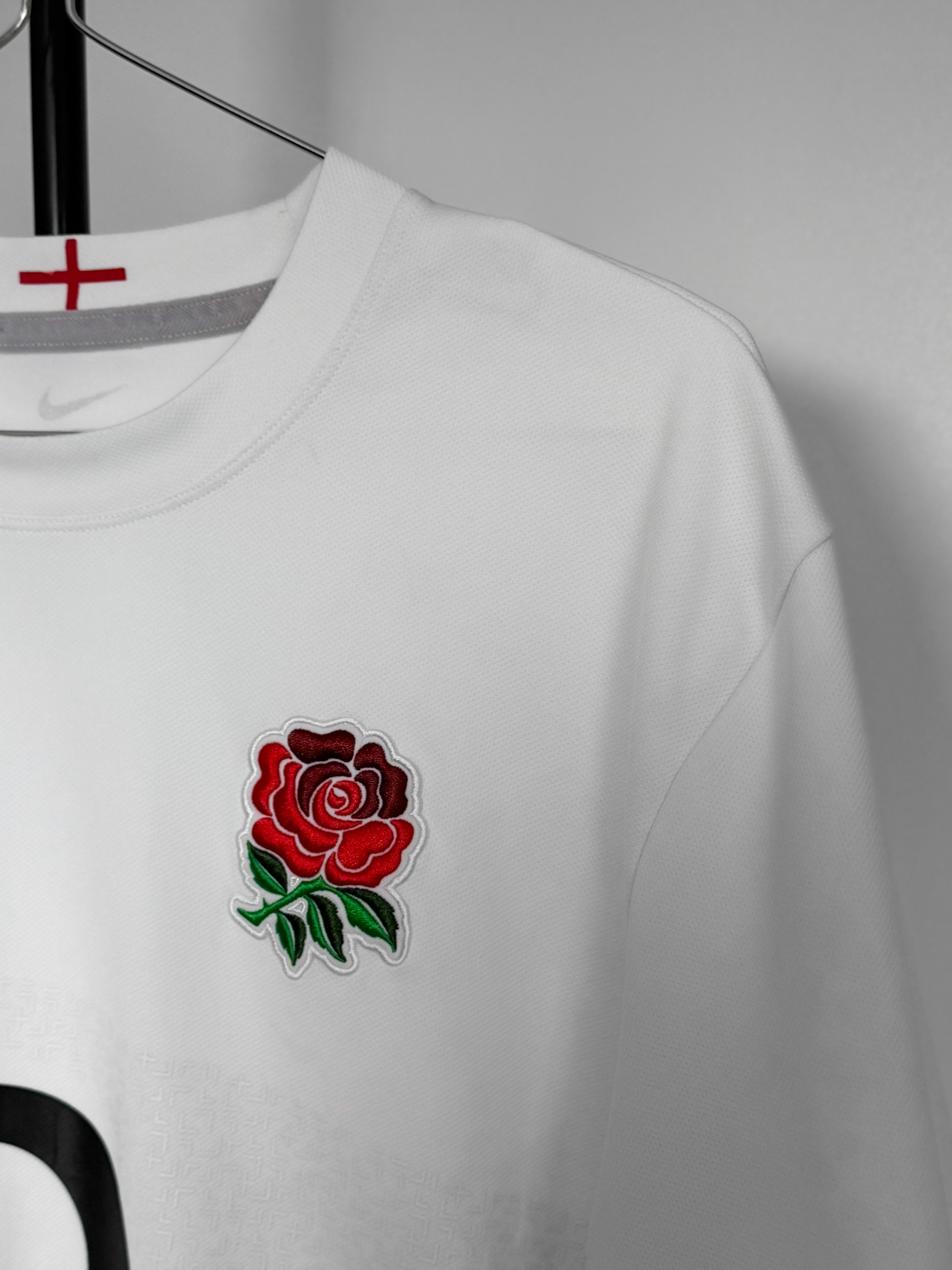 Nike Nike England Rugby Jersey O2 Red Rose Embroidered 2002–05’s Size US L / EU 52-54 / 3 - 4 Thumbnail