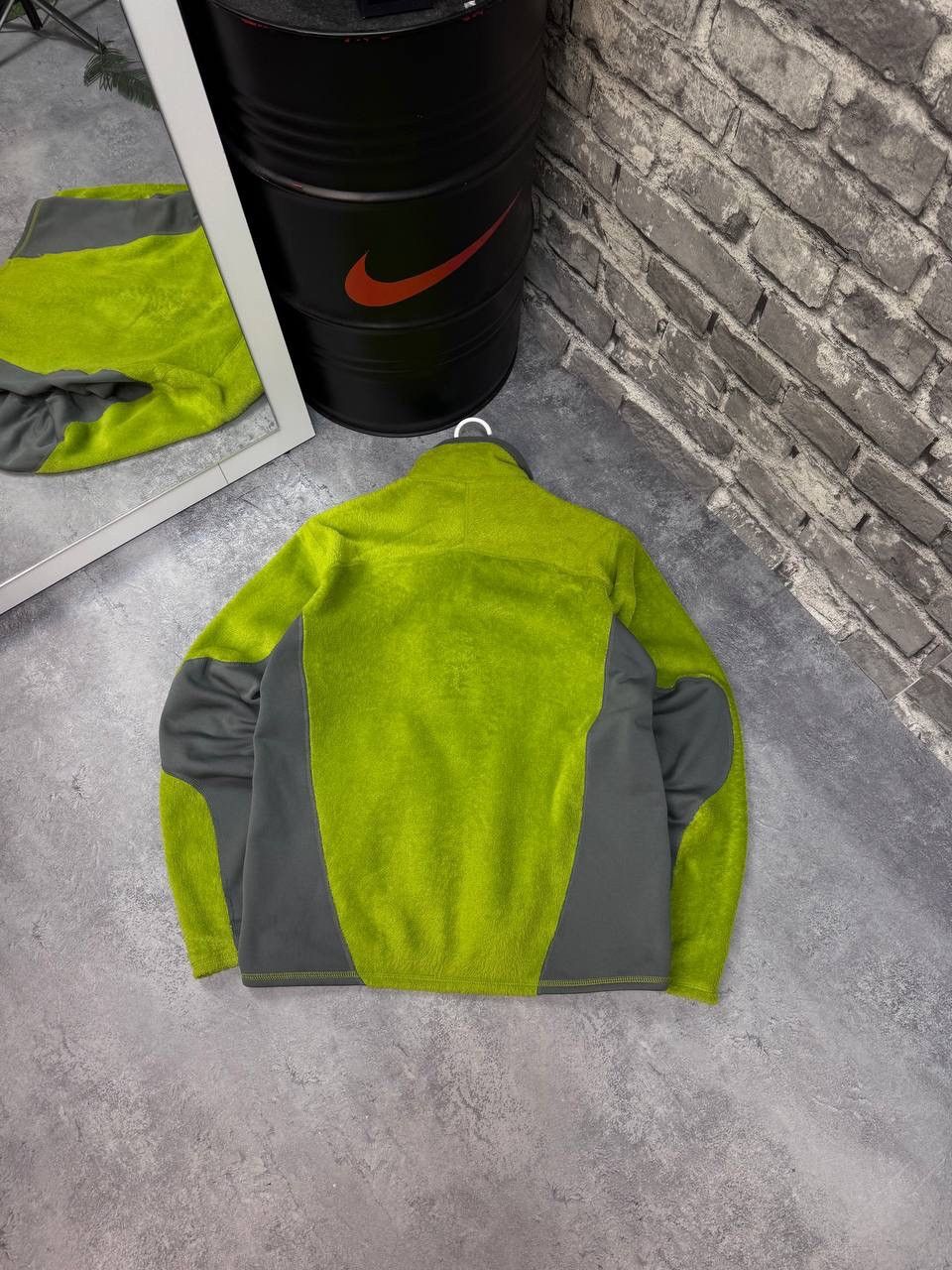 Patagonia Patagonia Jacket Grinch Green R2 Zip Polartec Fleece Size US M / EU 48-50 / 2 - 5 Thumbnail