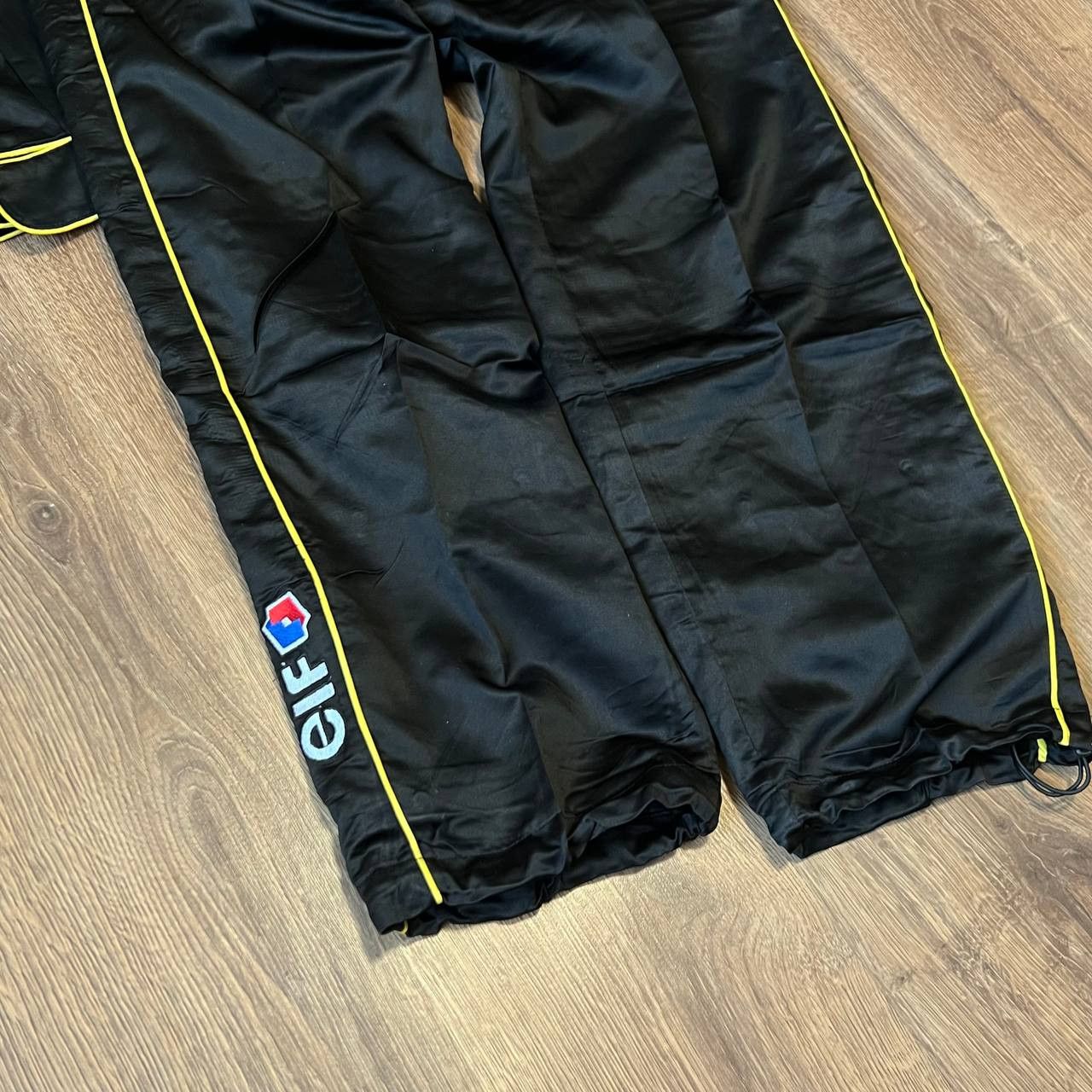 Formula 1 Vintage Renault F1 Team Racing Black Track Suit Size US M / EU 48-50 / 2 - 7 Thumbnail