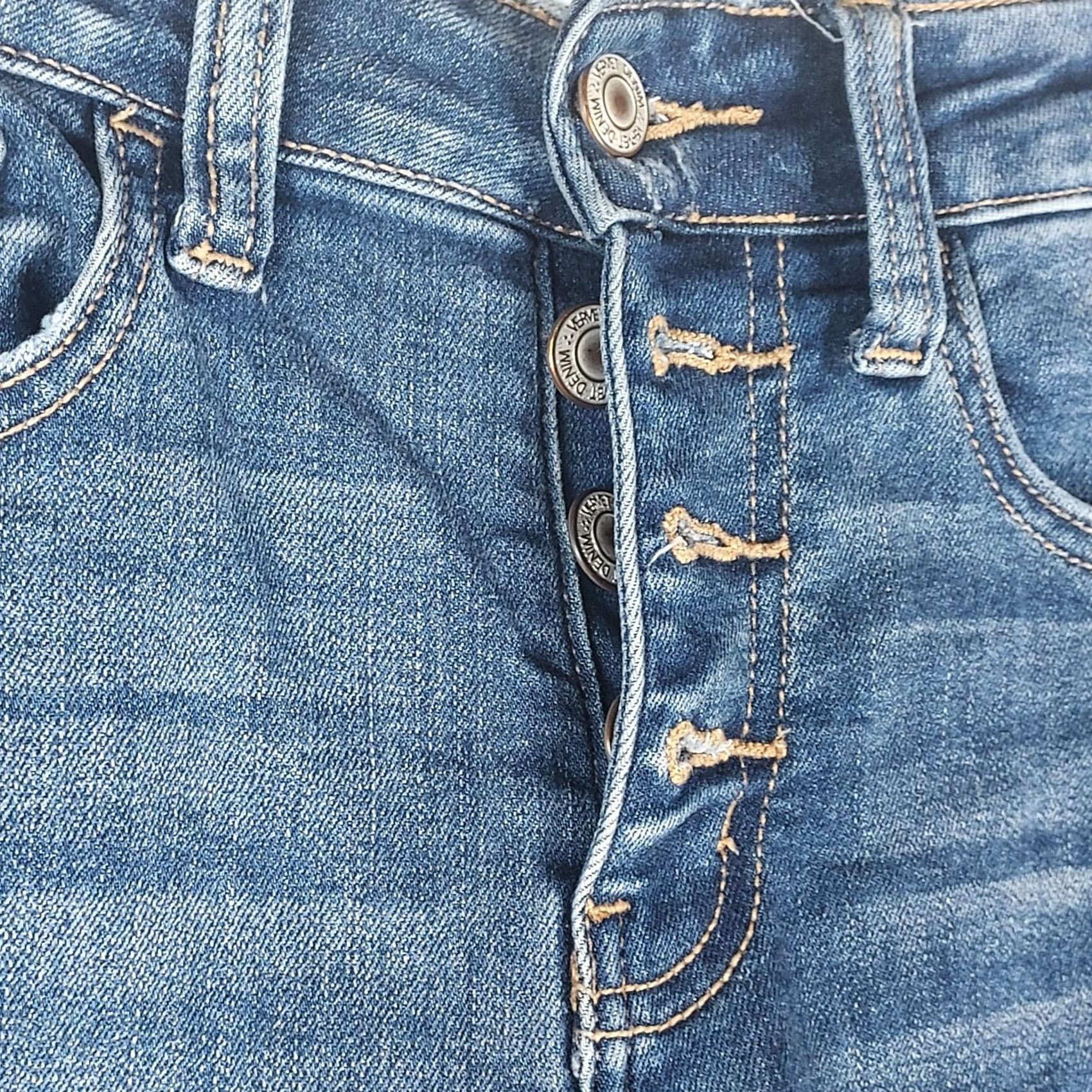 Denime Vervet Jeans Blue Womens Size 25 Straight Leg Distressed Denim 5-Pocket Button Closure Fashion Clothing Size 42" / US 20 - 4 Thumbnail