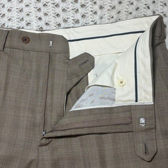 Brooks Brothers Brooks Brothers 2-pc 100% Wool Suit Regent Classic Fit 43R w Size 42R - 12 Thumbnail