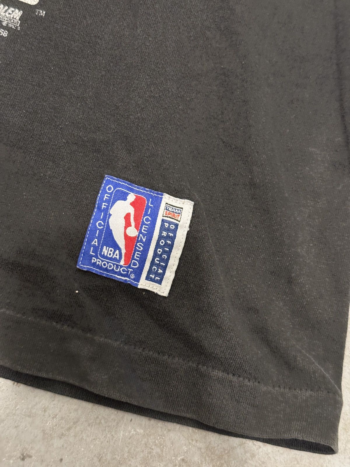 NBA × Vintage *RARE* VINTAGE PHEONIX SUNS SALEM TORCH SUPER HERO TEE Size US XL / EU 56 / 4 - 3 Thumbnail