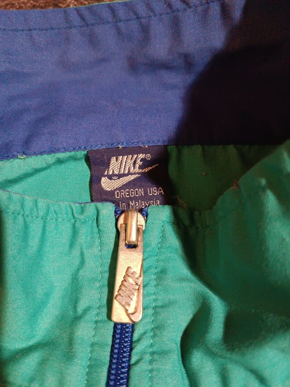 Nike × Vintage Vintage Nike Swoosh Nylon Tracksuit Y2K XL Size US XL / EU 56 / 4 - 4 Thumbnail