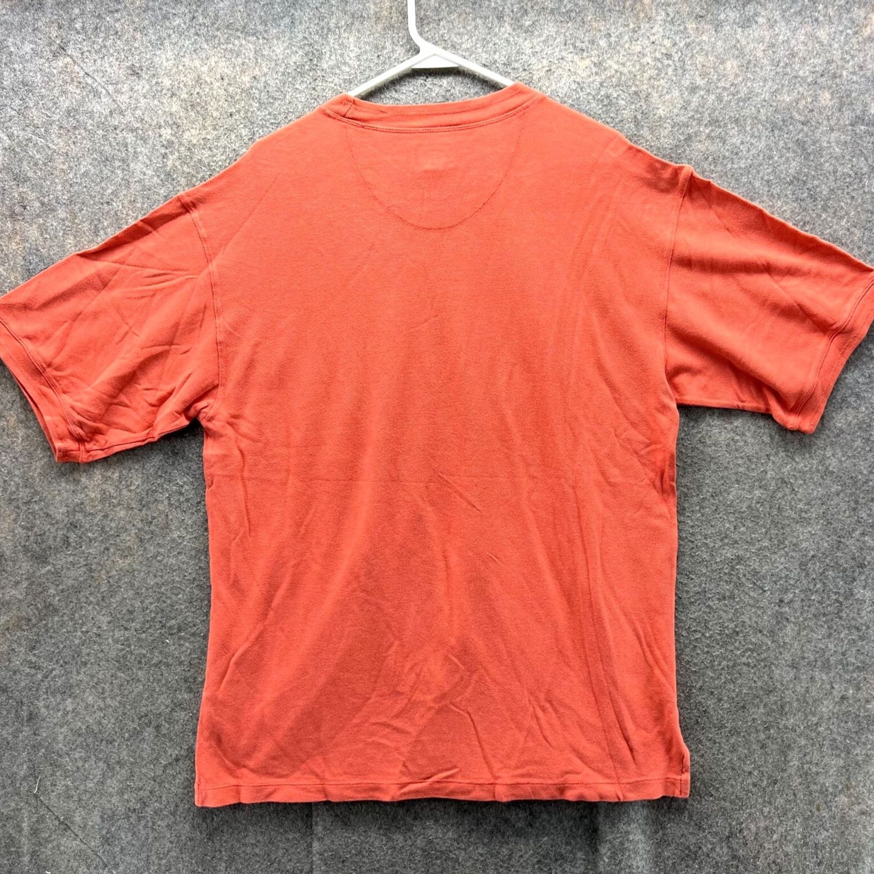 Tommy Bahama VINTAGE Tommy Bahama Shirt Men Large Pink Relax Crewneck Pocket Tee Short Sleeve VTG Size US L / EU 52-54 / 3 - 3 Thumbnail