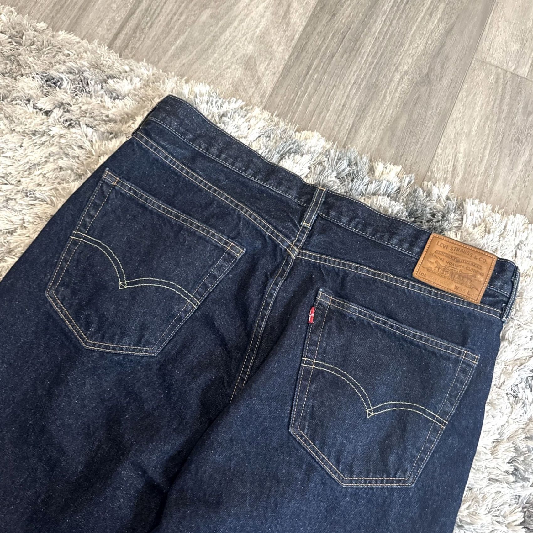 Levi's Levi’s Premium Quality Jeans Men’s Size 36x32 Straight Fit Dark Blue Denim Big E Size US 36 / EU 52 - 2 Thumbnail