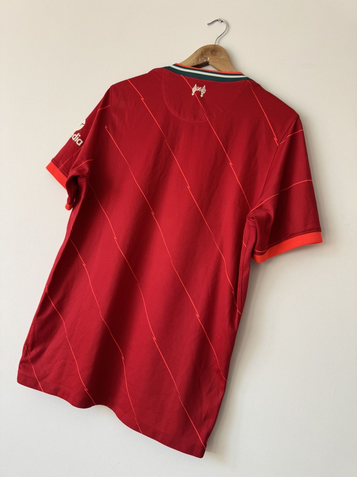 Nike Liverpool 2021-2022 Home Soccer Jersey Nike Football Shirt Size US L / EU 52-54 / 3 - 7 Thumbnail