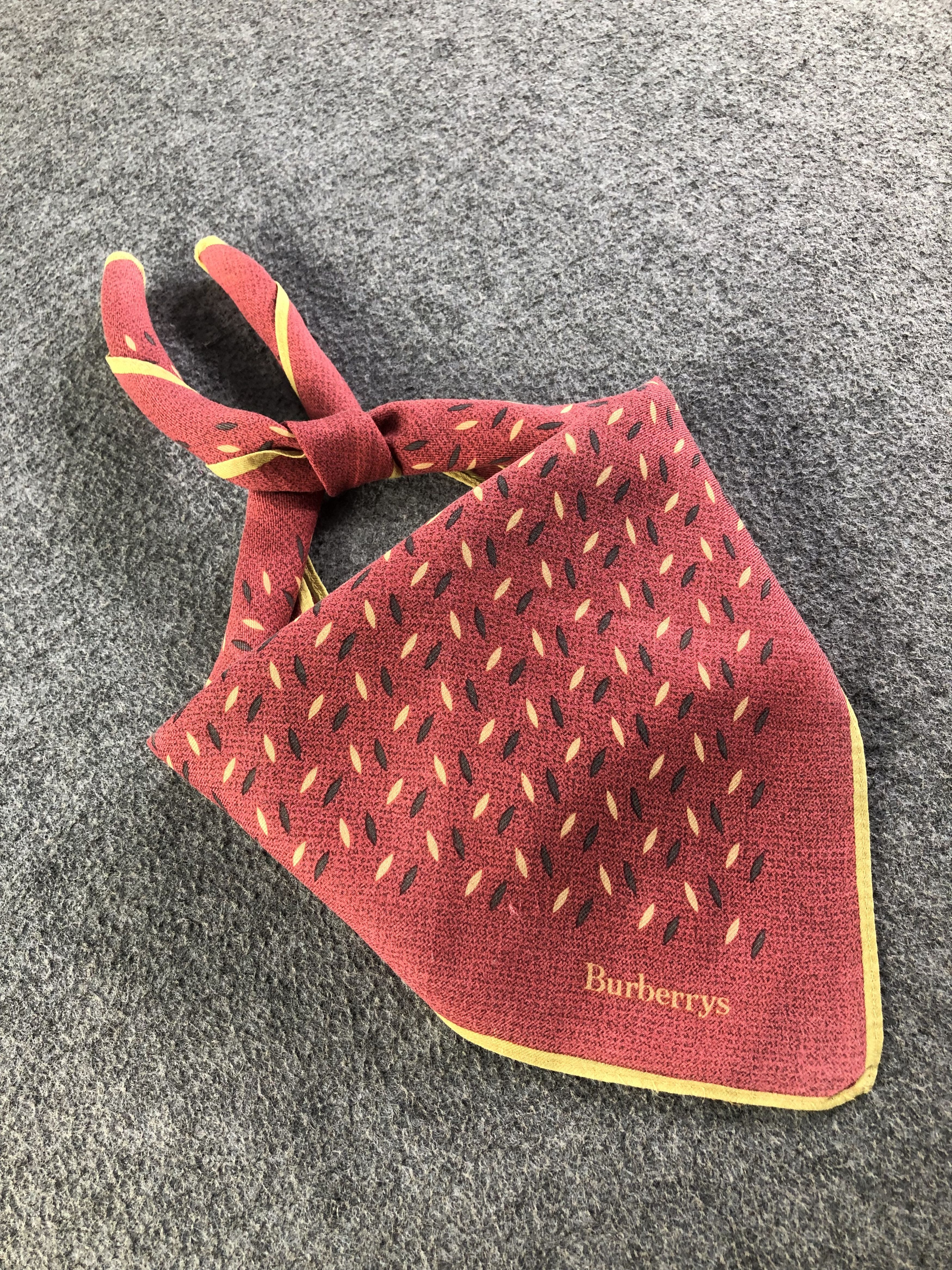 Burberry Burberrys Handkerchief / Bandana / Neckerchief C365 Size ONE SIZE - 2 Thumbnail