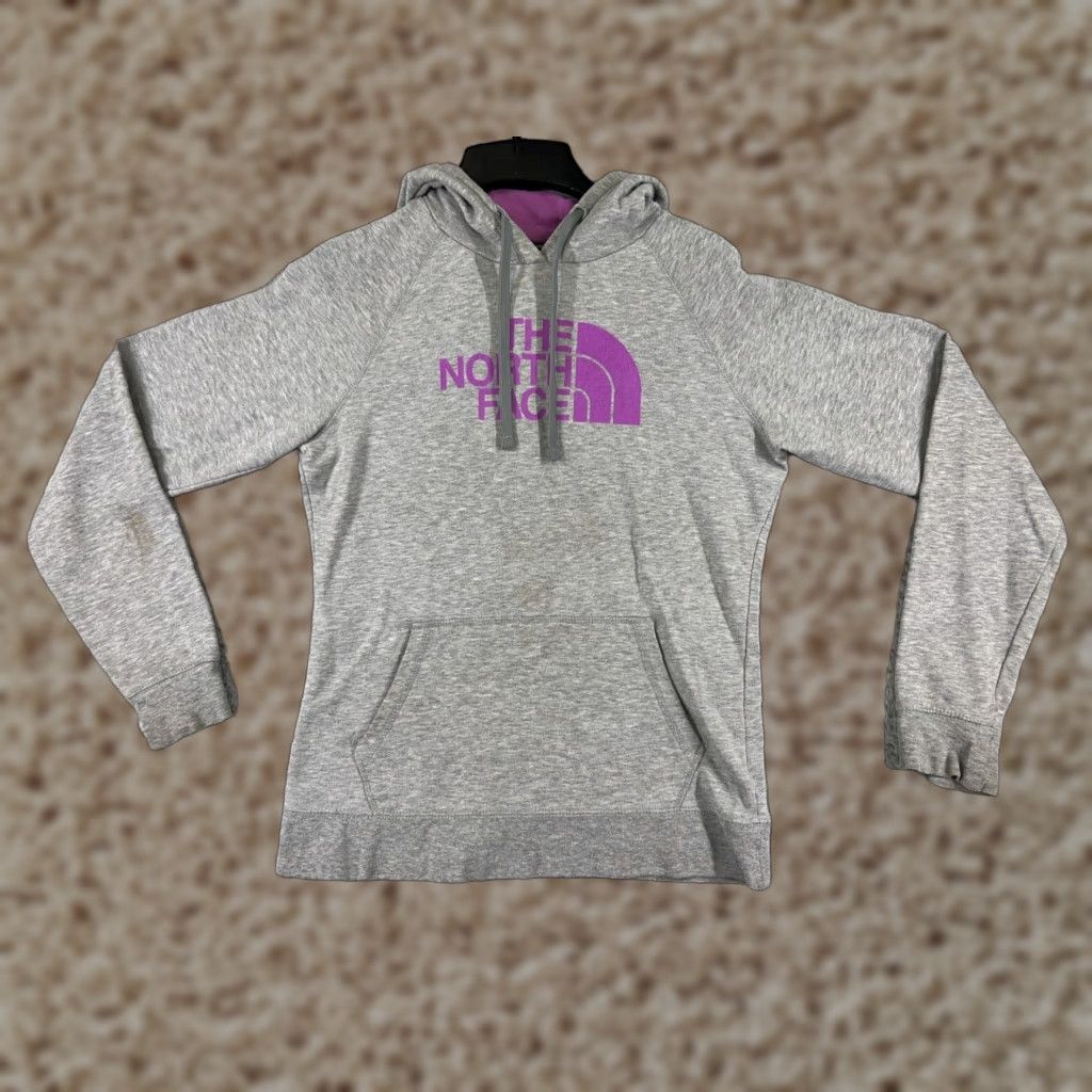 The North Face The North Face Hoodie Mens Medium Gray Purple Pullover Logo Cotton Regular Fit Front Pockets 34in Chest - Vintage: No Size M / US 6-8 / IT 42-44 - 1 Thumbnail