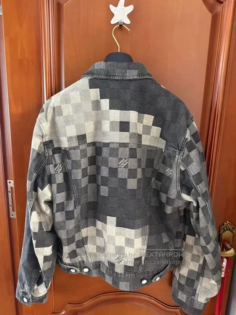 Louis Vuitton Louis Vuitton Checkerboard Denim Jacket. Size US L / EU 52-54 / 3 - 2 Thumbnail