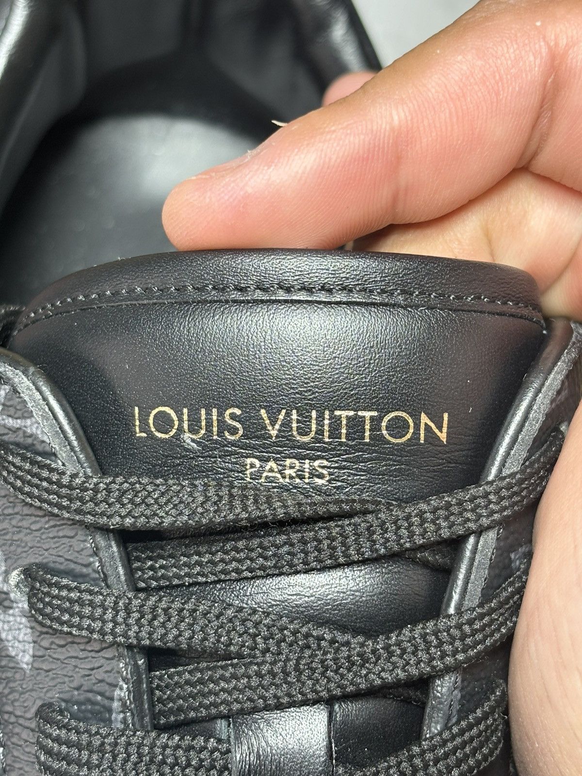 Louis Vuitton Louis Vuitton rivoli sneaker Size US 10 / EU 43 - 11 Thumbnail