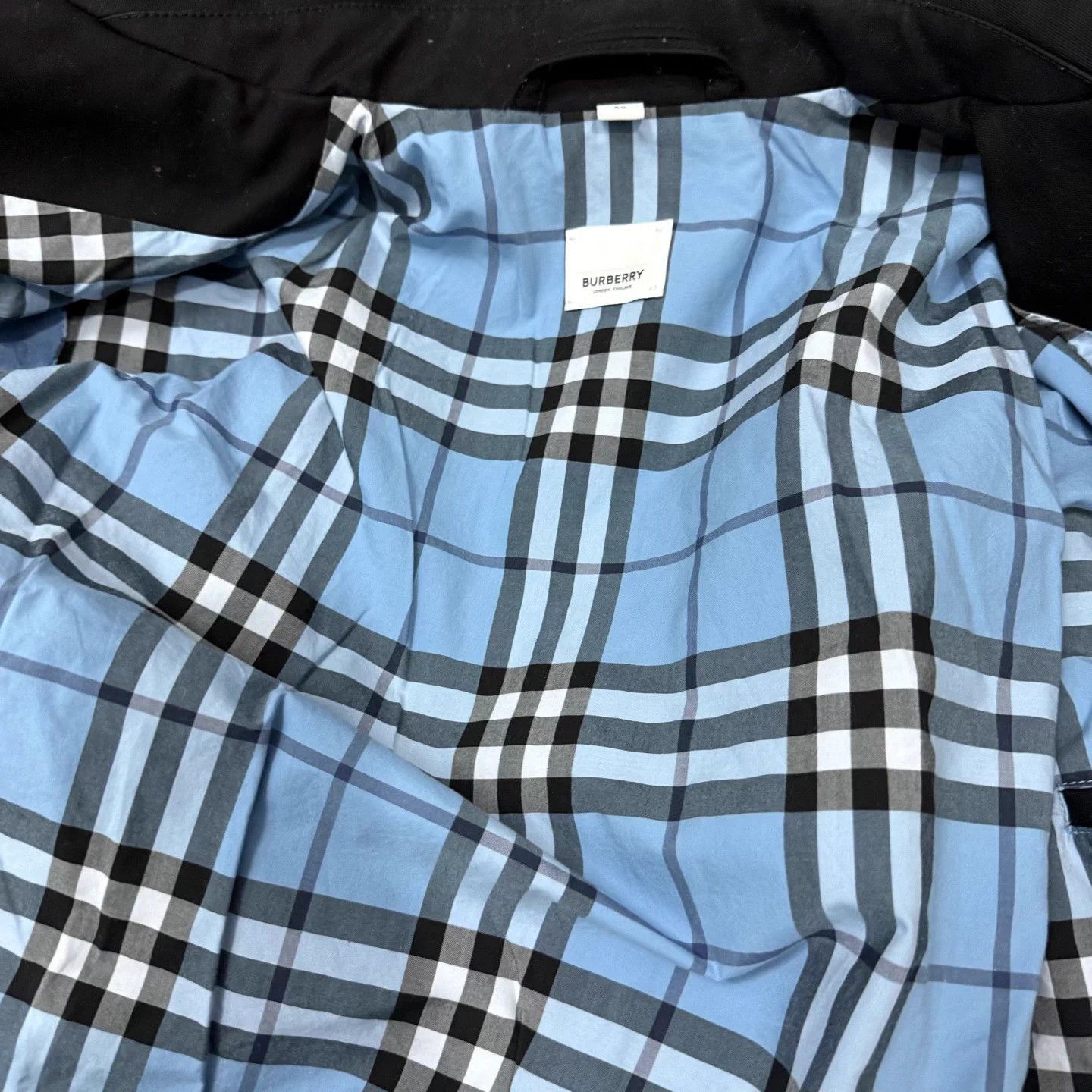 Burberry Burberry Black Chest Logo Jacket Size 50 Mint Size US M / EU 48-50 / 2 - 4 Thumbnail