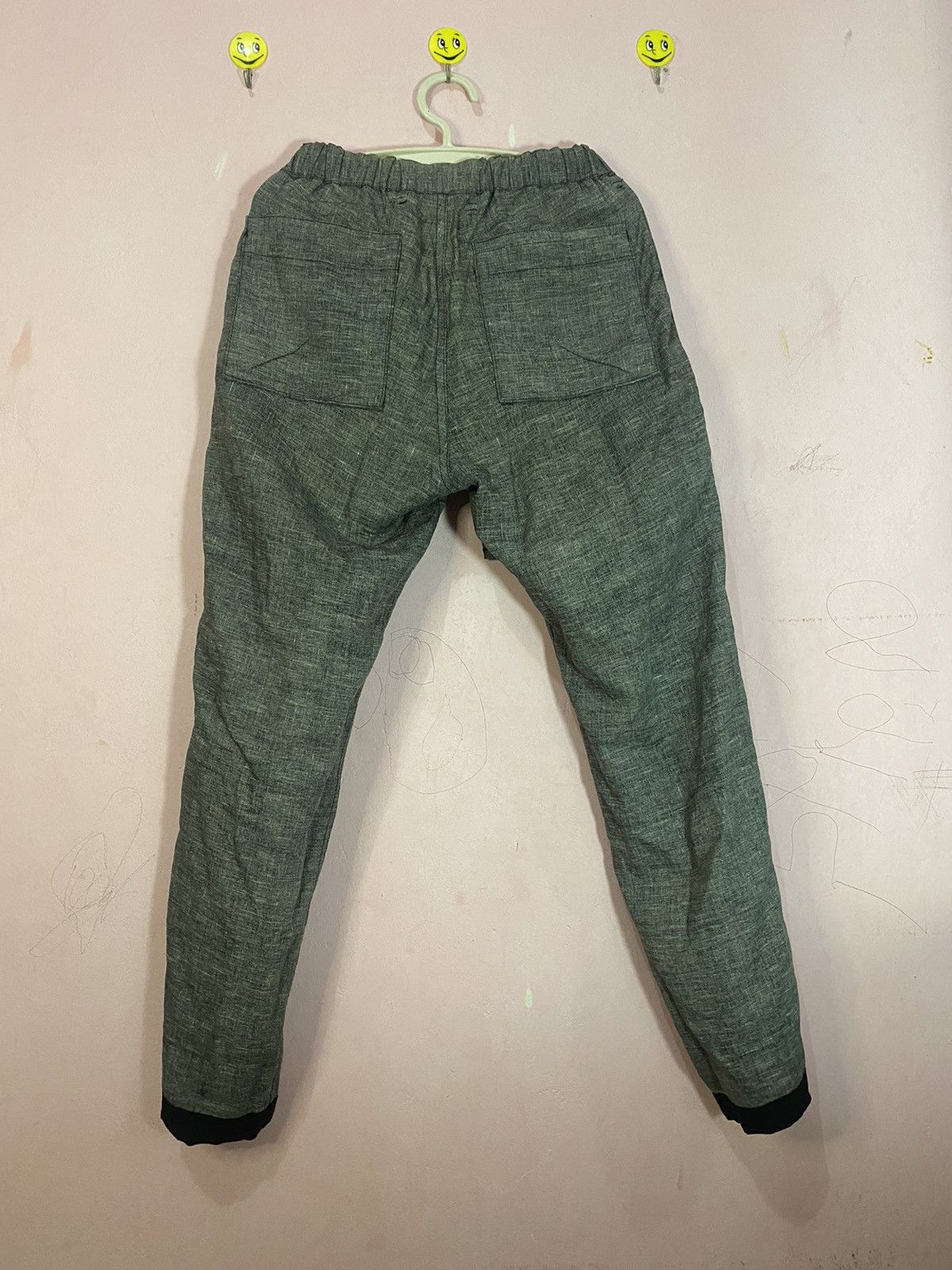 Issey Miyake × Japanese Brand × Pleats Please Issey Miyake Issey miyake men Cropped grey x black reversible drawstring Size US 32 / EU 48 - 14 Thumbnail