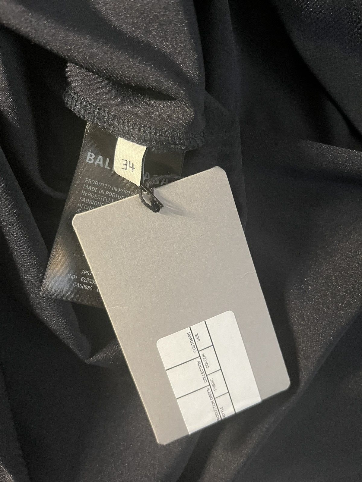 Balenciaga × Yeezy Balenciaga exclusive sample yeezy gown Size US L / EU 52-54 / 3 - 8 Thumbnail