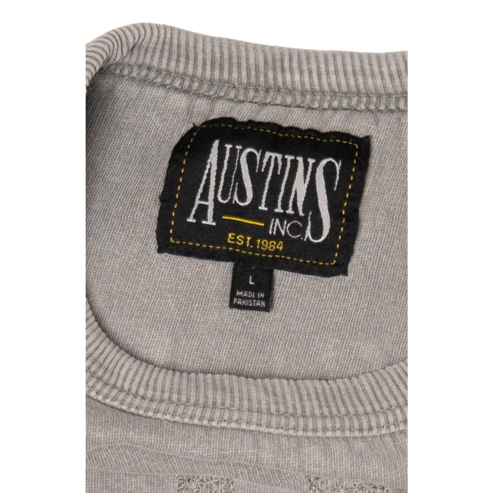 Vintage Light Gray Anna Maria Island Sweatshirt (2020s) Austins Inc Large Grey Sweatshirt Mens Womens Size US L / EU 52-54 / 3 - 4 Thumbnail
