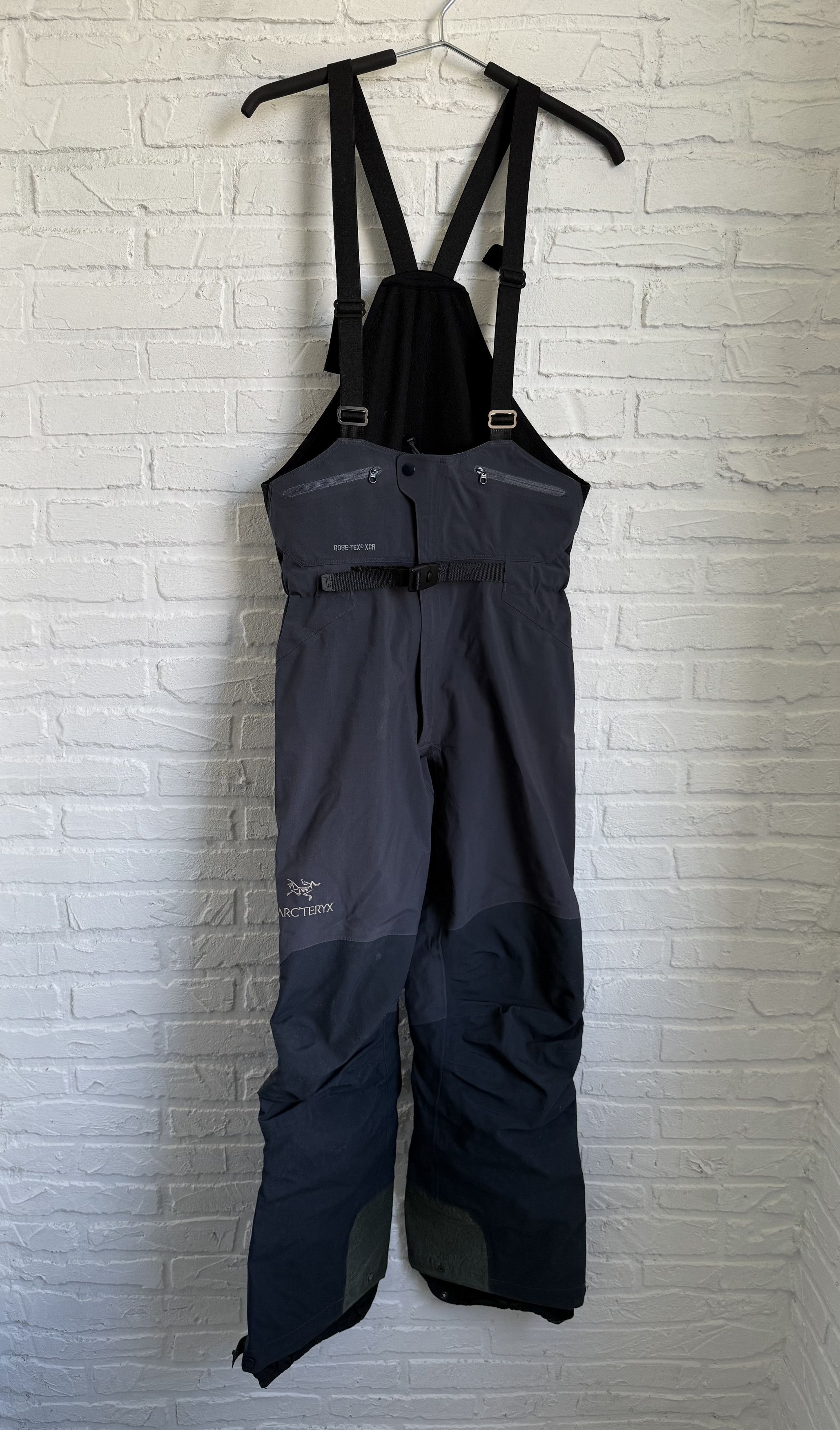 Arc'teryx Vintage Arc'teryx overall ski pants gore-tex Size US 30 / EU 46 - 1 Thumbnail