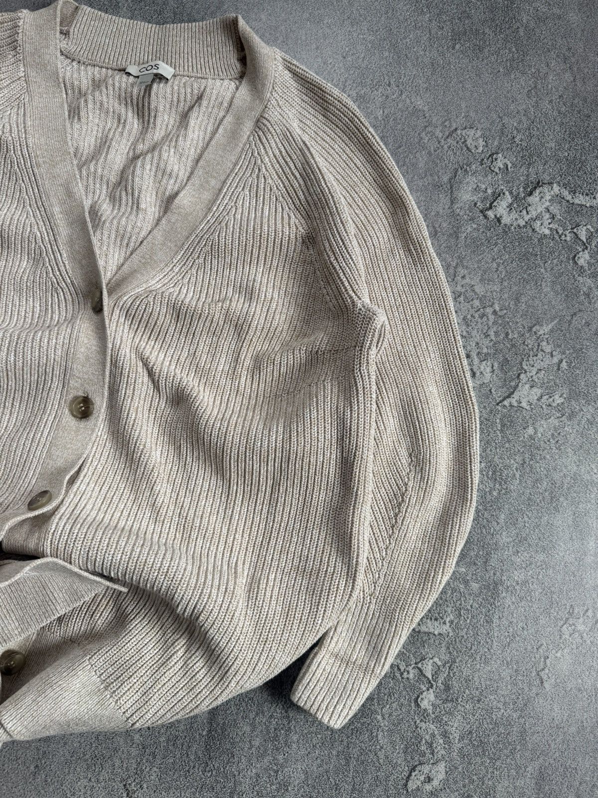 Cos × Designer COS S button up knitwear cardigan sweater jumper pullover Size S / US 4 / IT 40 - 3 Thumbnail