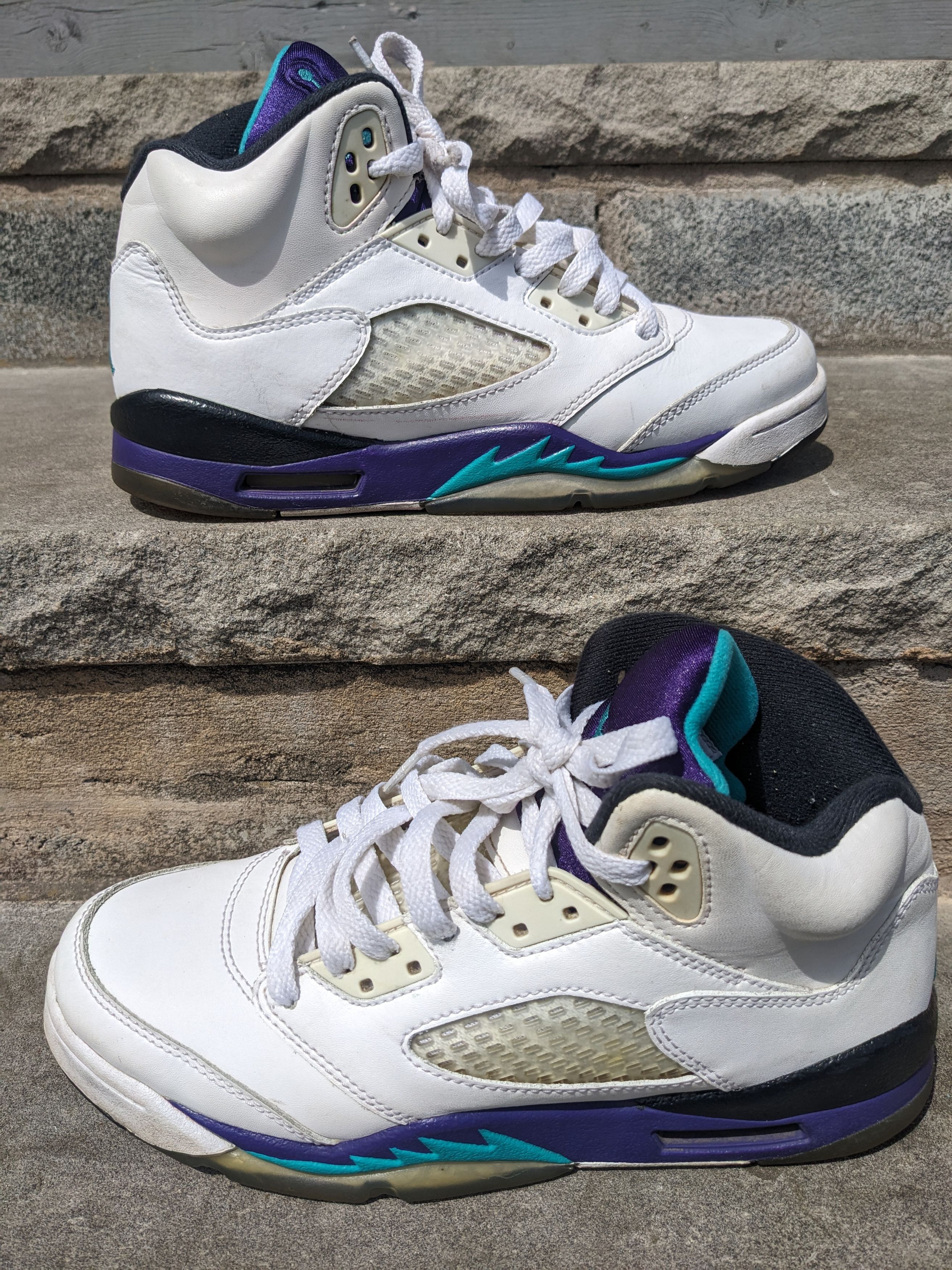 Jordan Brand × Nike Nike Air Jordan 5 Retro White Grape 440888-108 Size 6Y Size US 6 / EU 39 - 2 Thumbnail