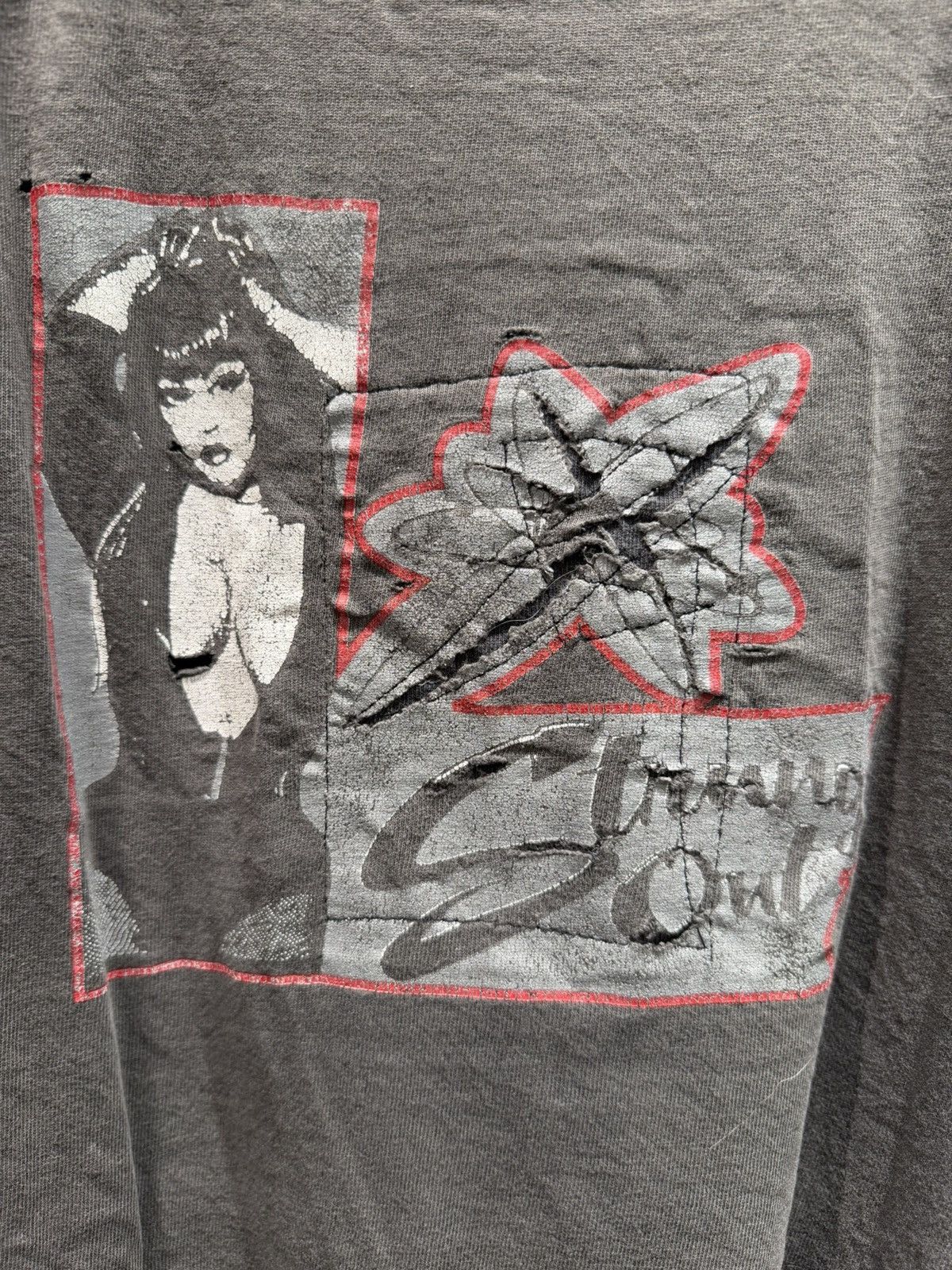 Vintage Strung Out – “Atomic Pin-Up” Vintage Tee Size US L / EU 52-54 / 3 - 6 Thumbnail