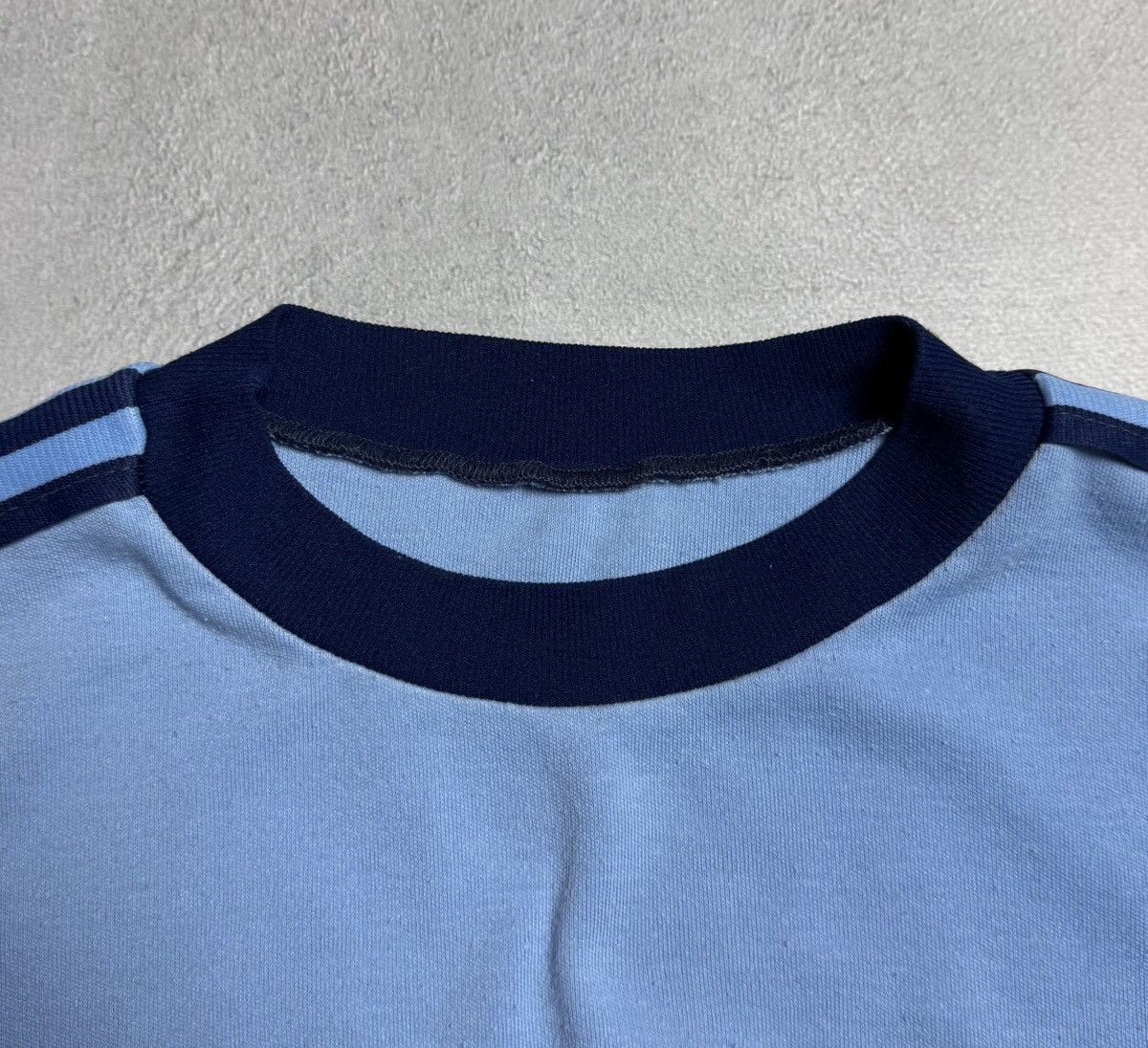 Adidas 1990s Adidas Template Vintage Football Shirt Soccer Jersey Size US M / EU 48-50 / 2 - 13 Thumbnail